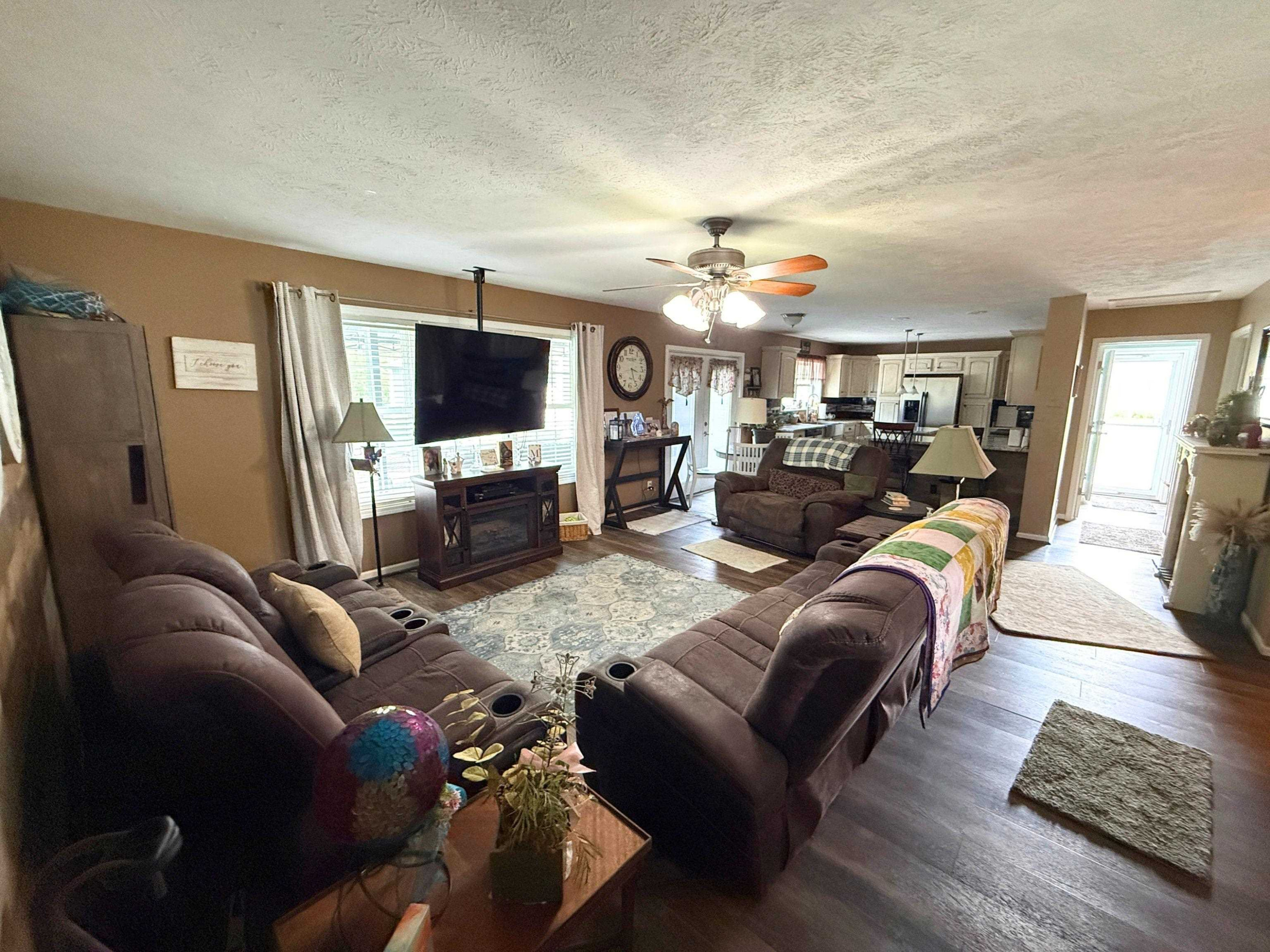 2091 Carrier Drive, Mount Morris, MI 48458 — Photo 3