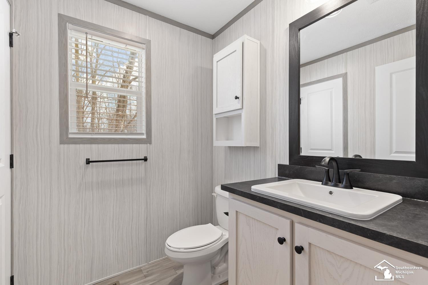 8575 N Rollin Hwy Highway, Addison, MI 49220 — Photo 11