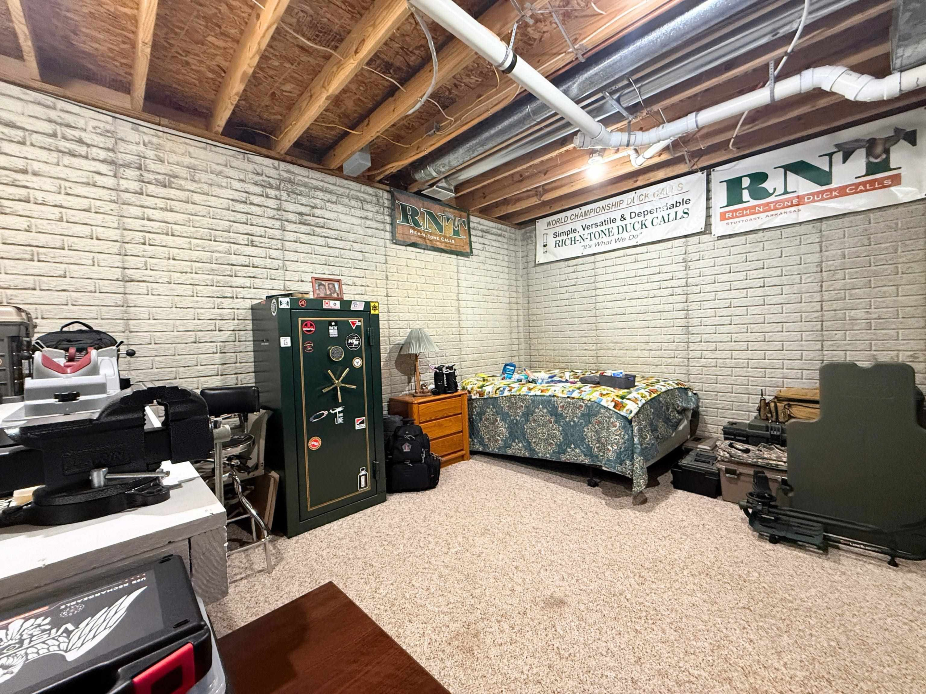 2091 Carrier Drive, Mount Morris, MI 48458 — Photo 35