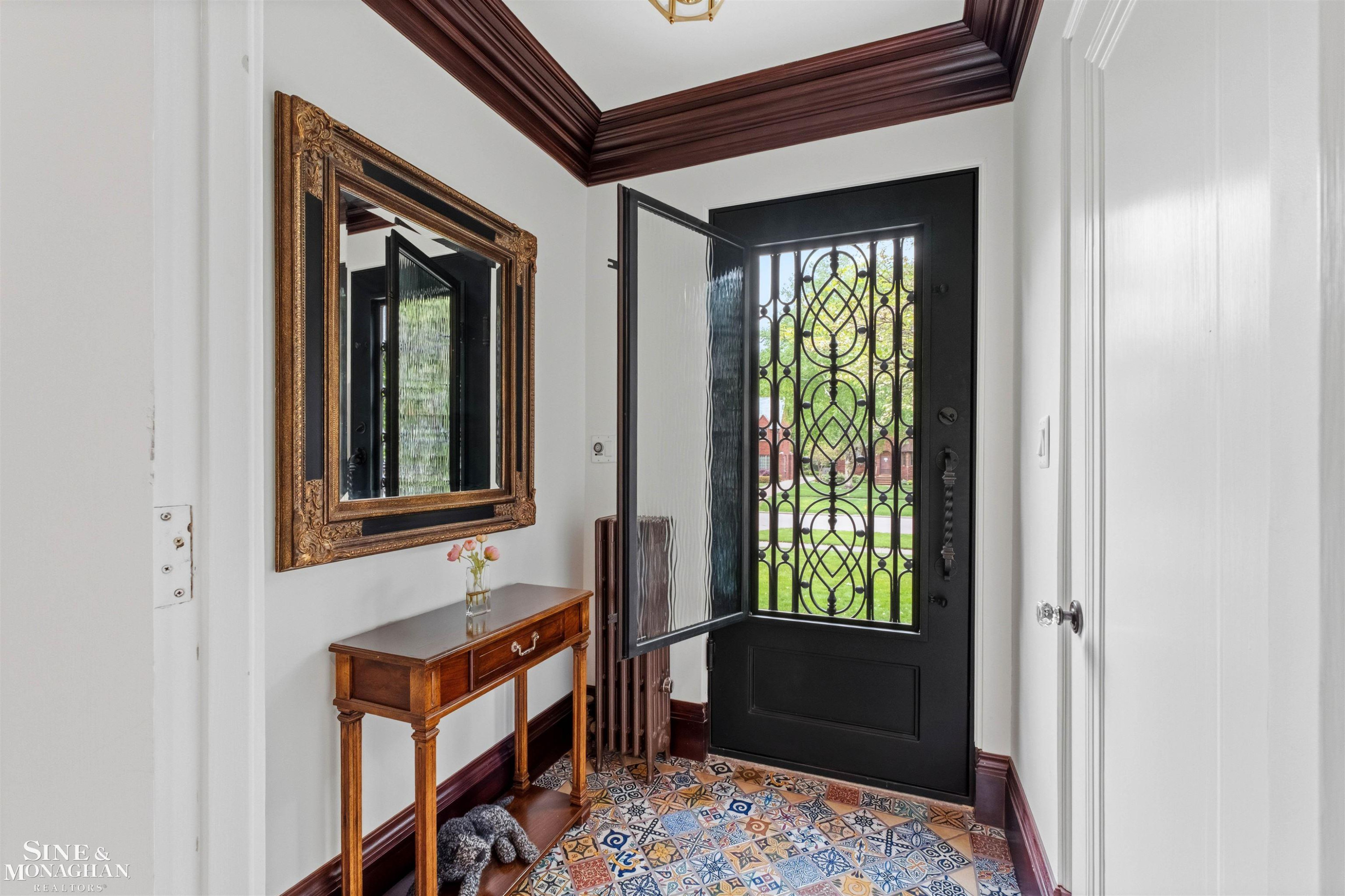 1251 Yorkshire Road, Grosse Pointe Park, MI 48230 — Photo 2