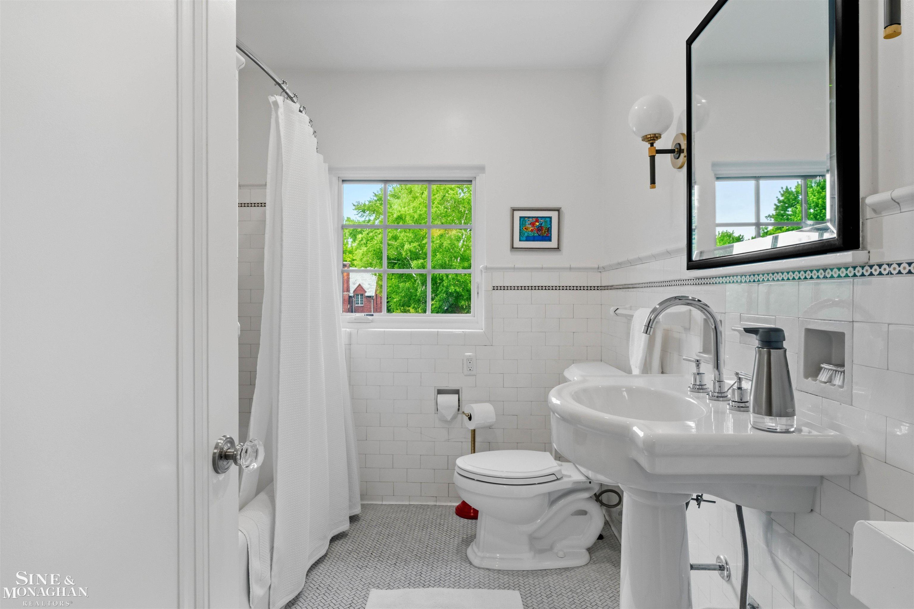 1251 Yorkshire Road, Grosse Pointe Park, MI 48230 — Photo 42