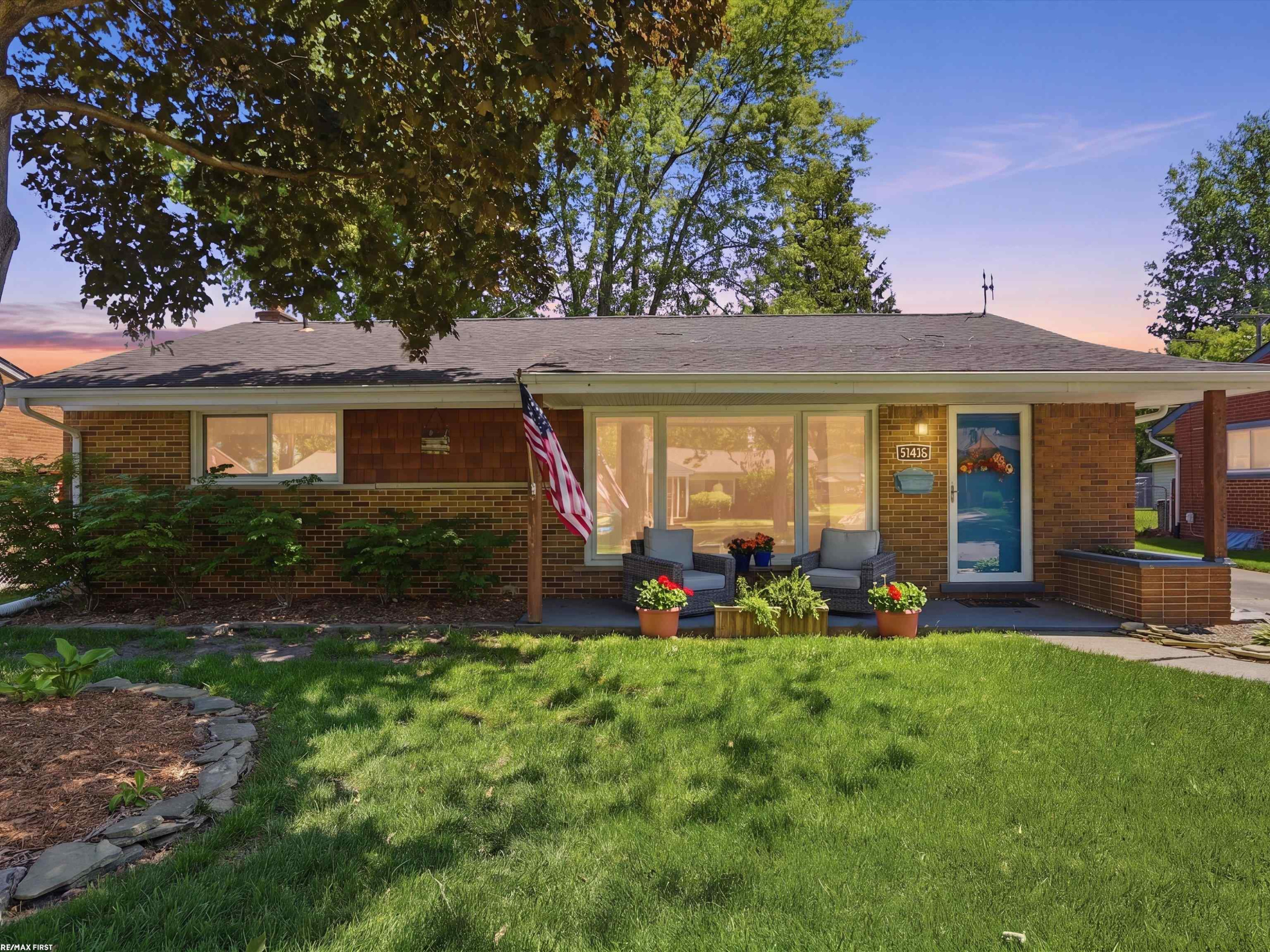 32448 Saint Annes Drive, Warren, MI 48092 — front exterior