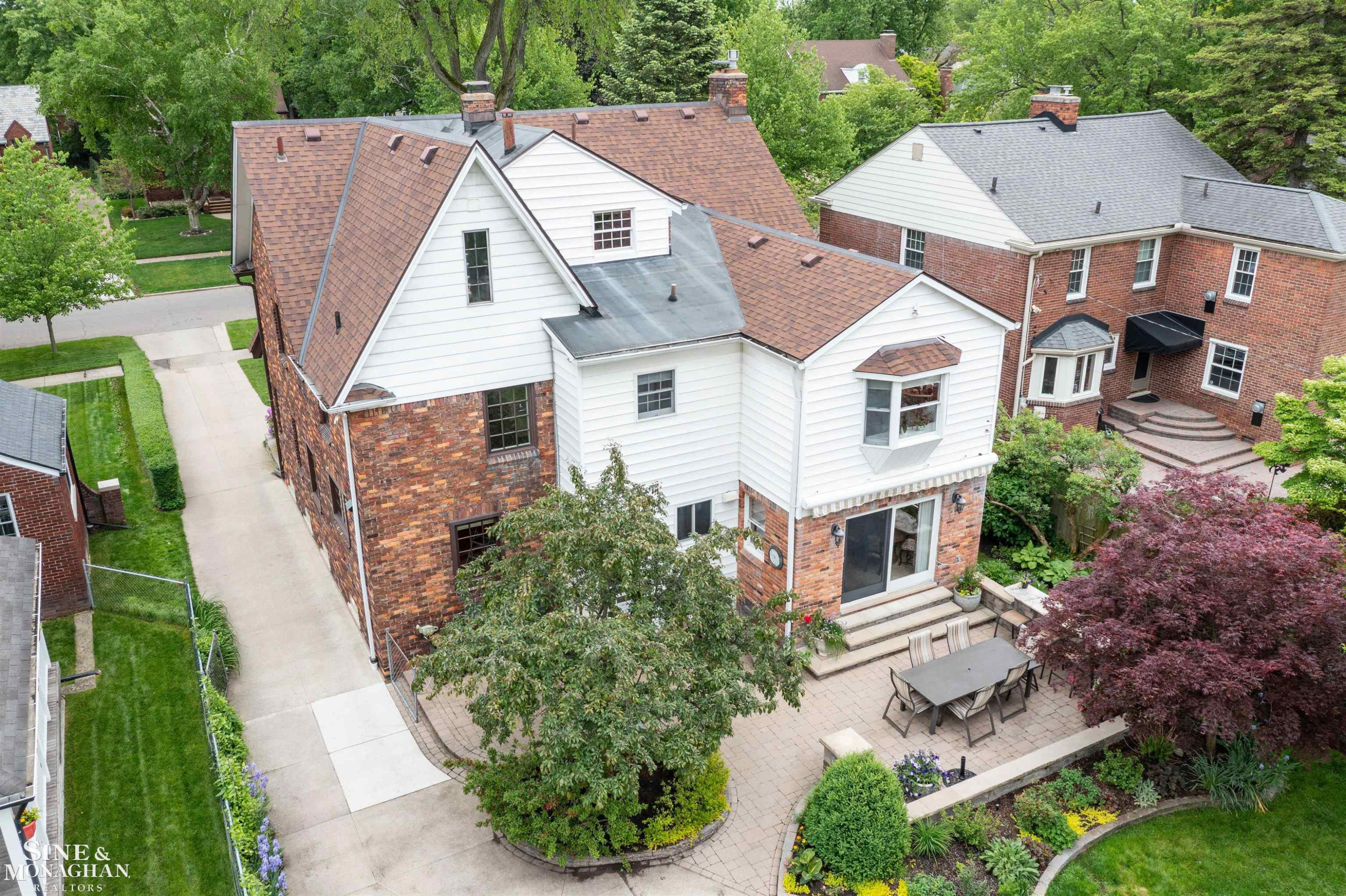 1251 Yorkshire Road, Grosse Pointe Park, MI 48230 — Photo 85