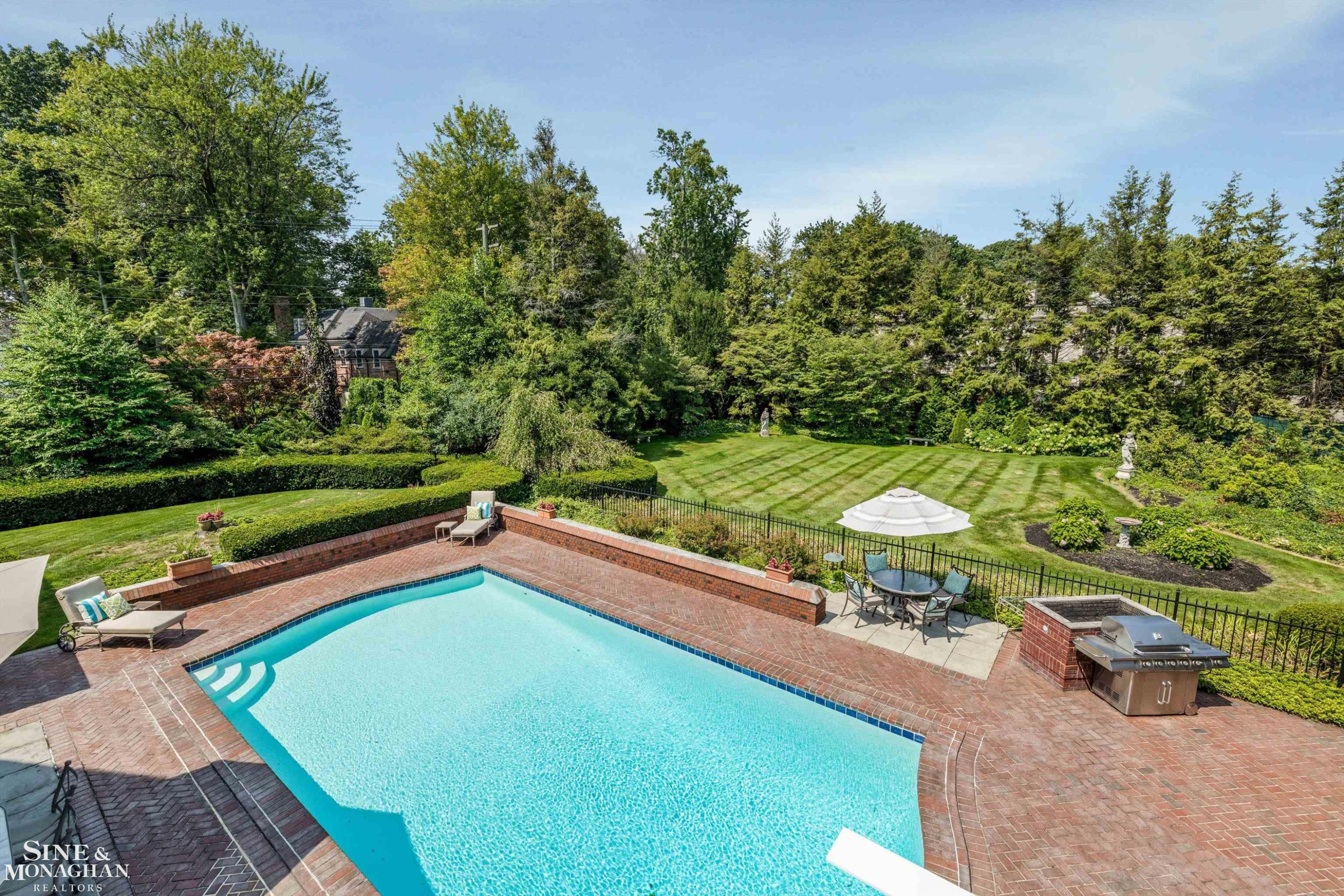 257 Ridge Road, Grosse Pointe Farms, MI 48236 — Photo 32
