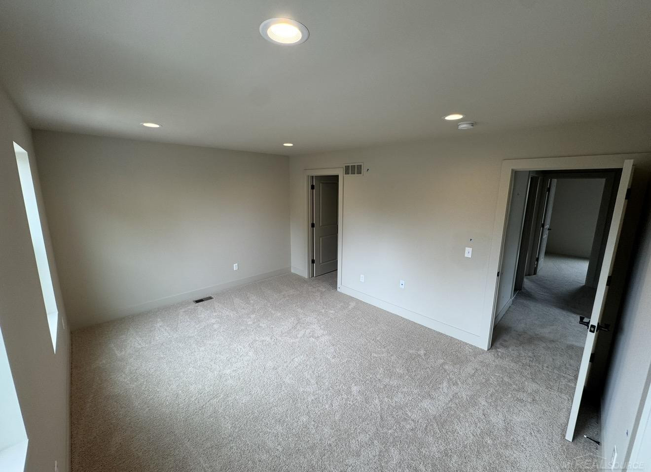 27305 Groveland Street, Madison Heights, MI 48071 — Photo 9