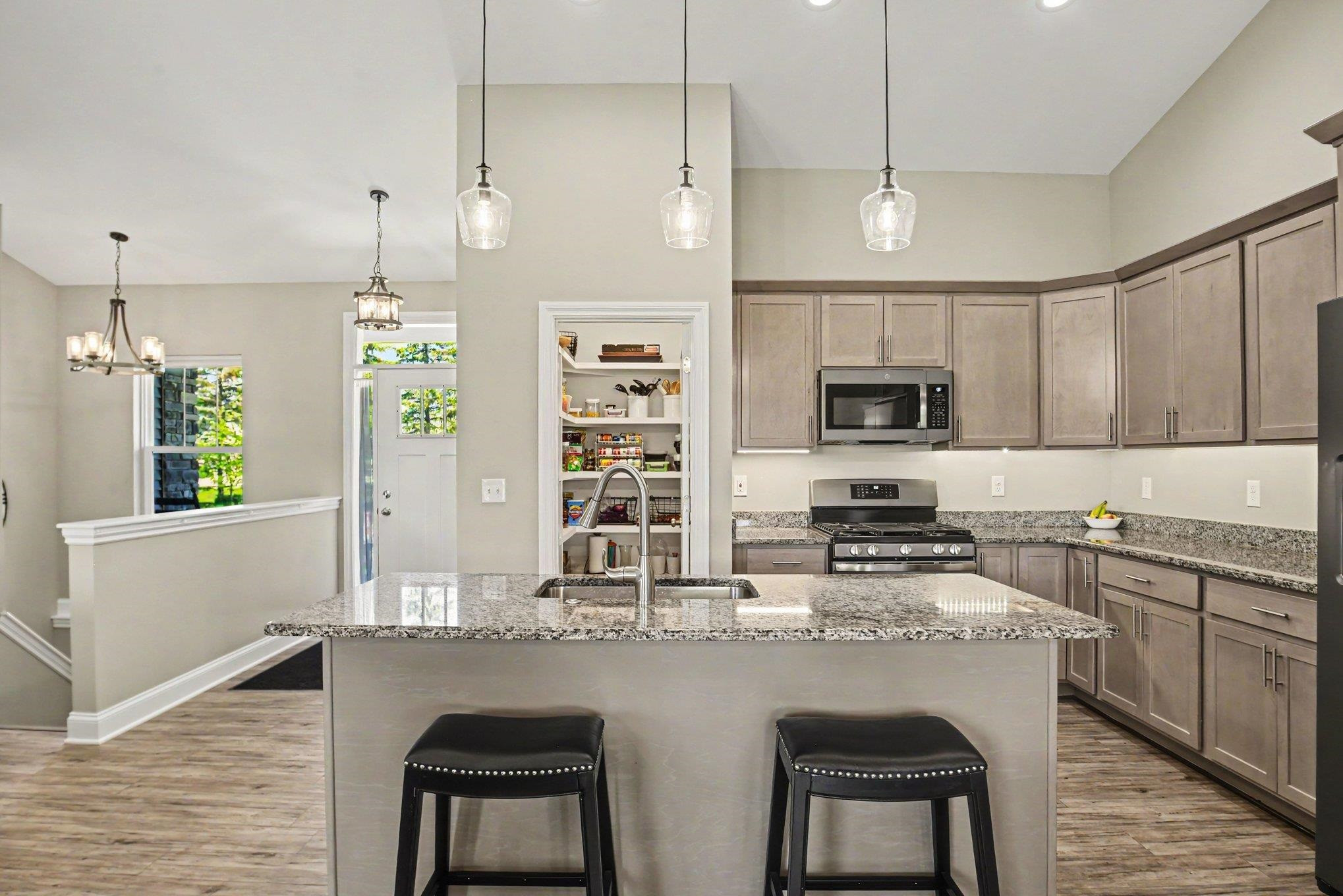 9050 Woodridge Drive, Davison, MI 48423 — Photo 11