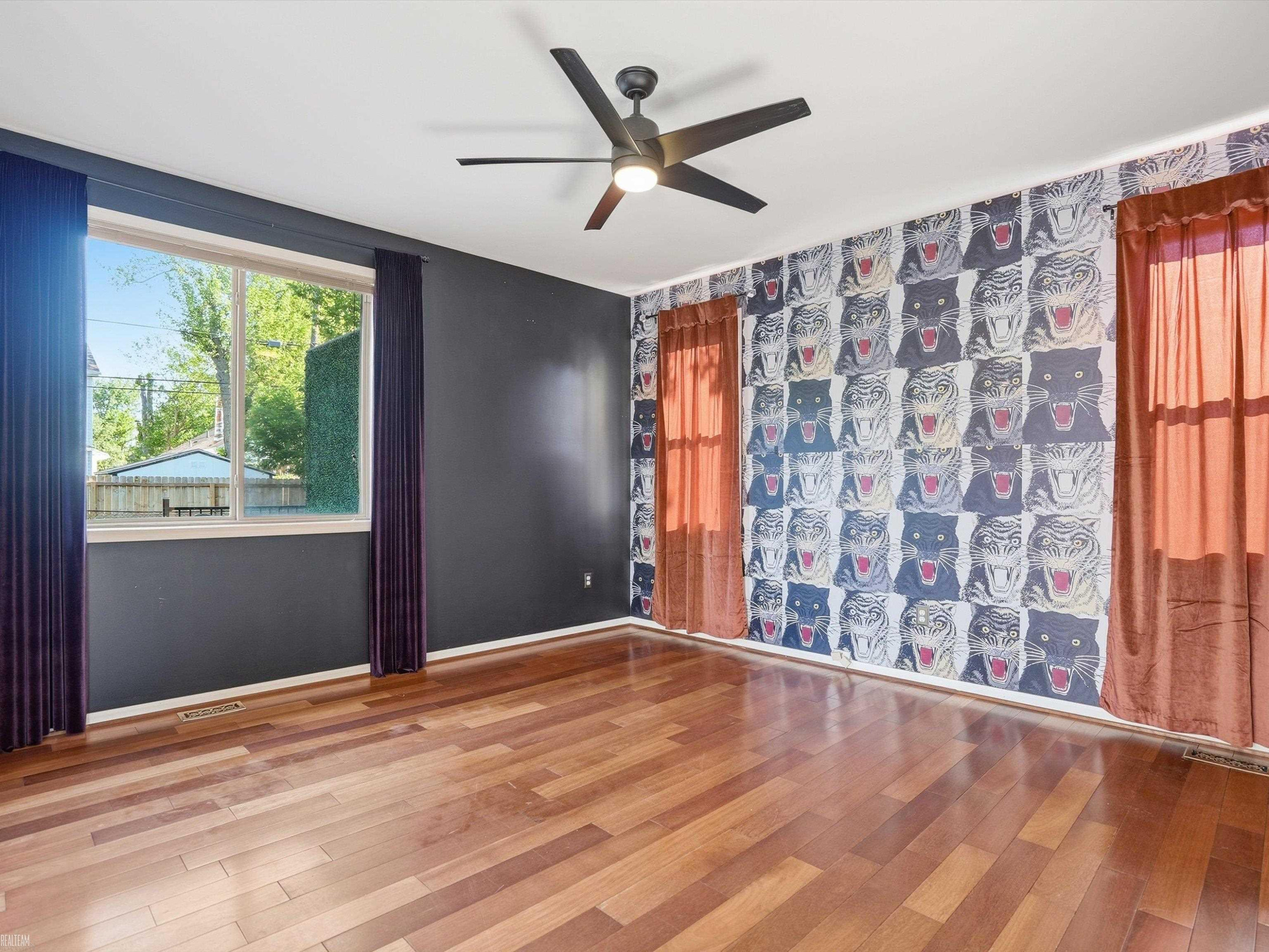 90 W Milton Avenue, MI 48030 — Photo 4