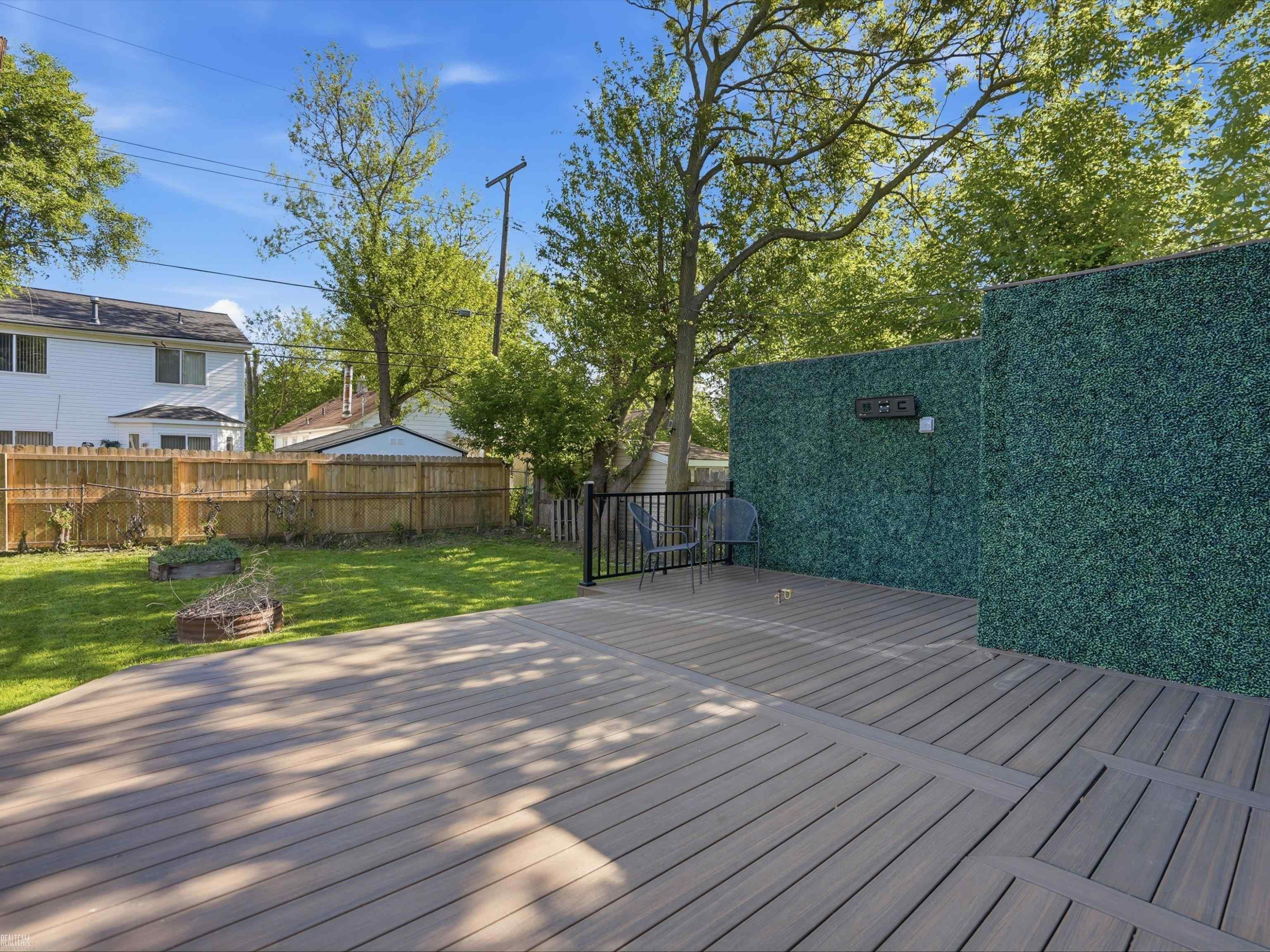 90 W Milton Avenue, MI 48030 — Photo 35
