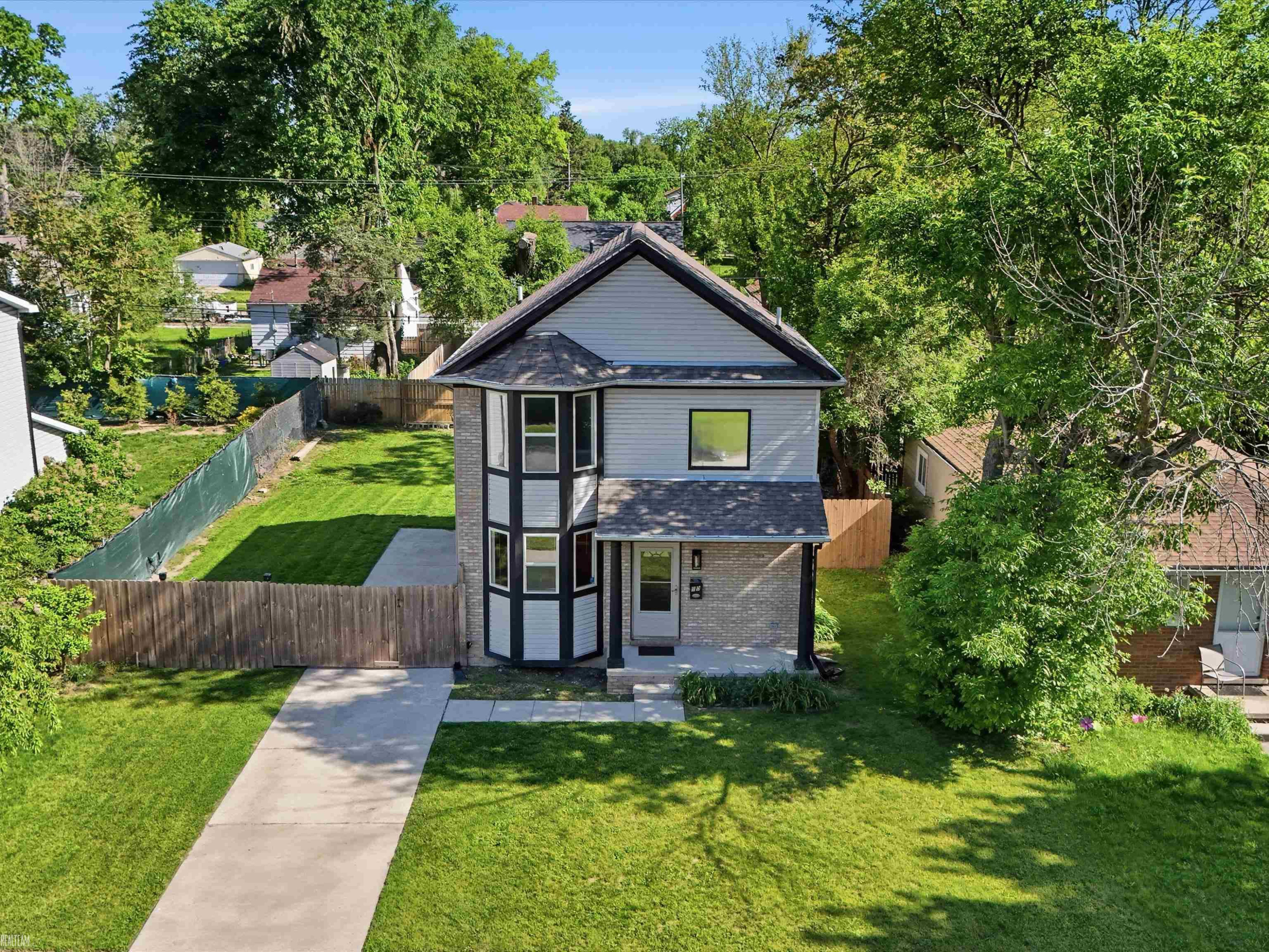 90 W Milton Avenue, MI 48030 — Photo 41