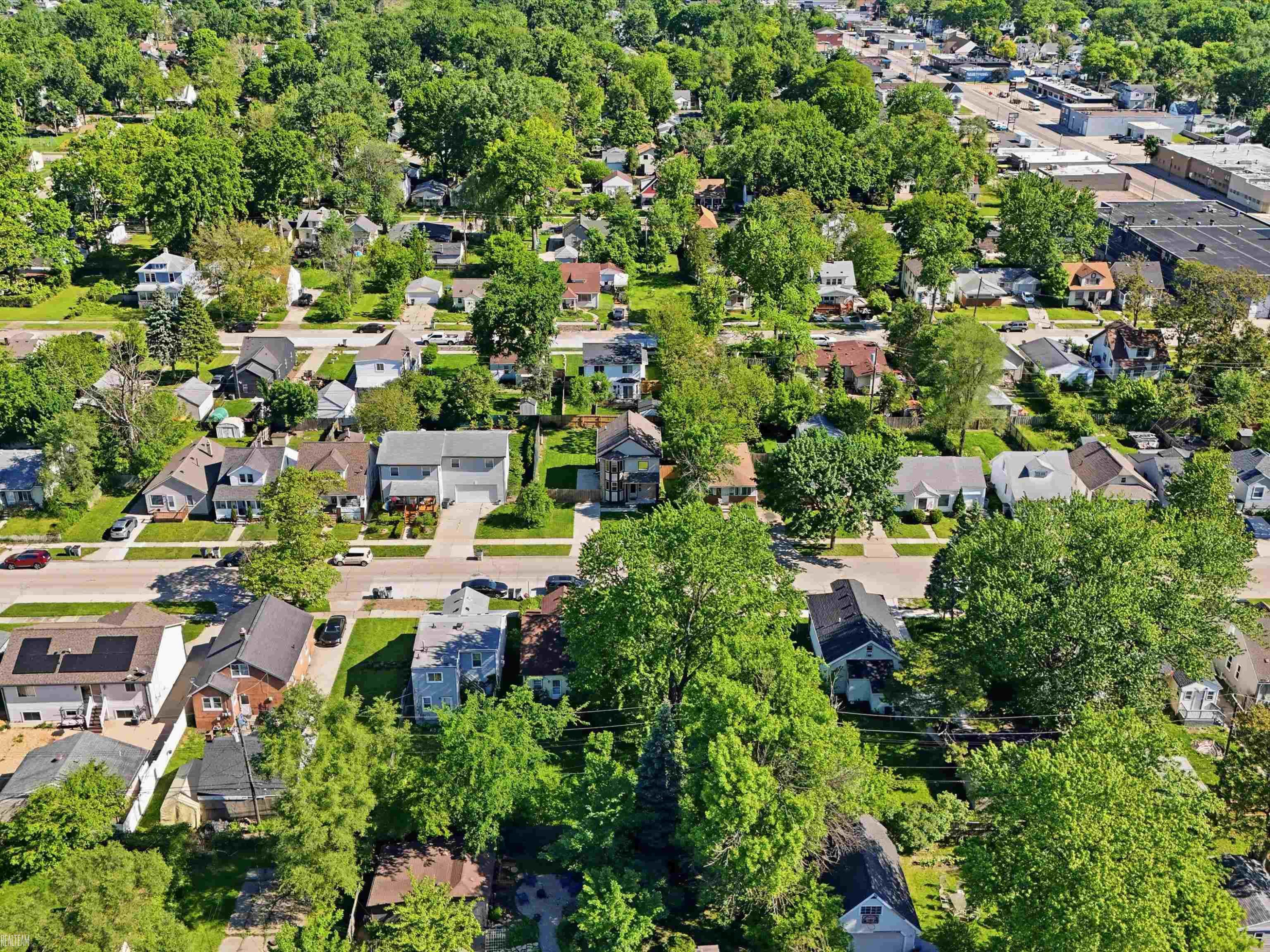 90 W Milton Avenue, MI 48030 — Photo 43