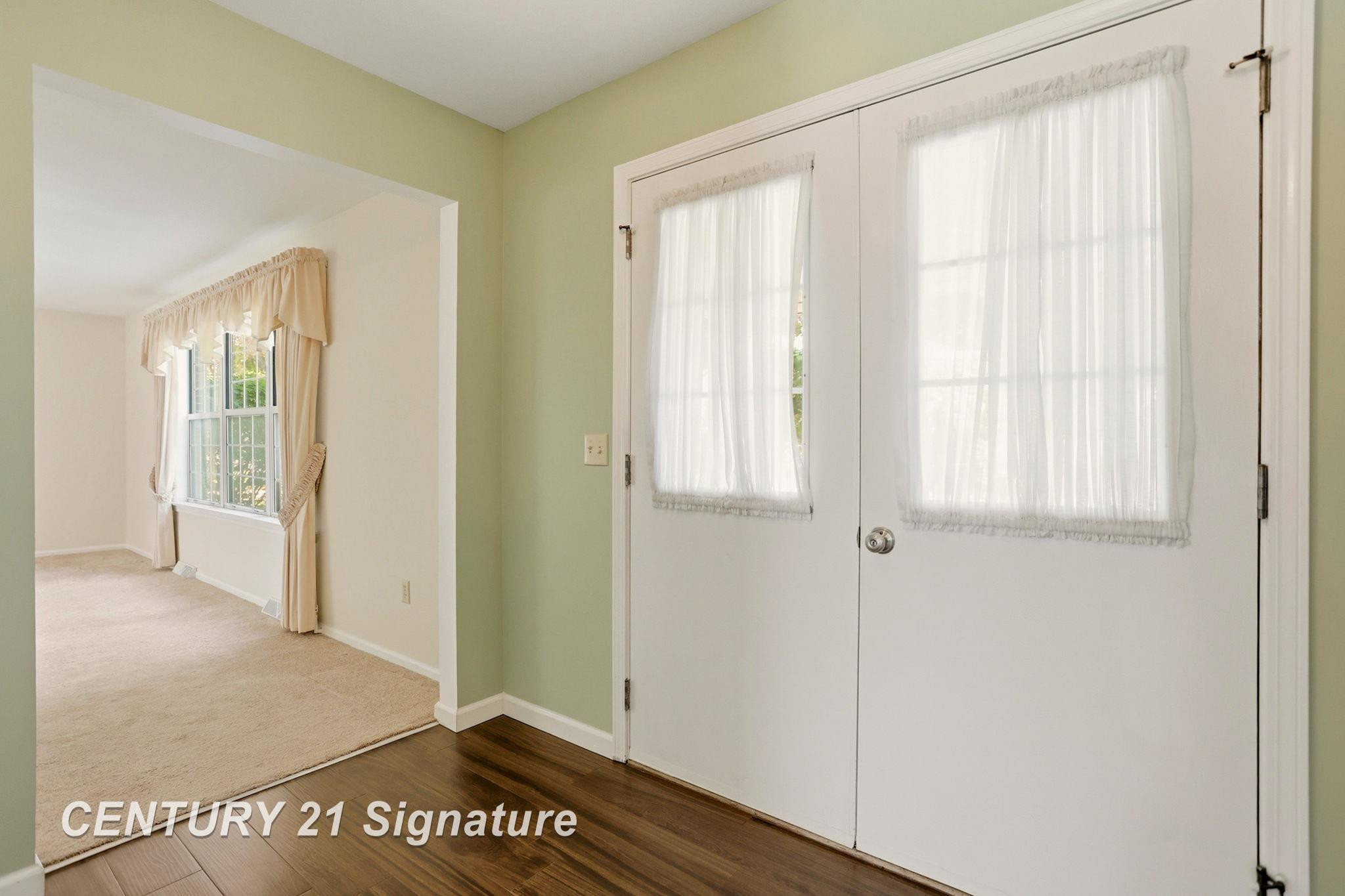 430 Cranbrook Drive, Saginaw, MI 48638 — Photo 9