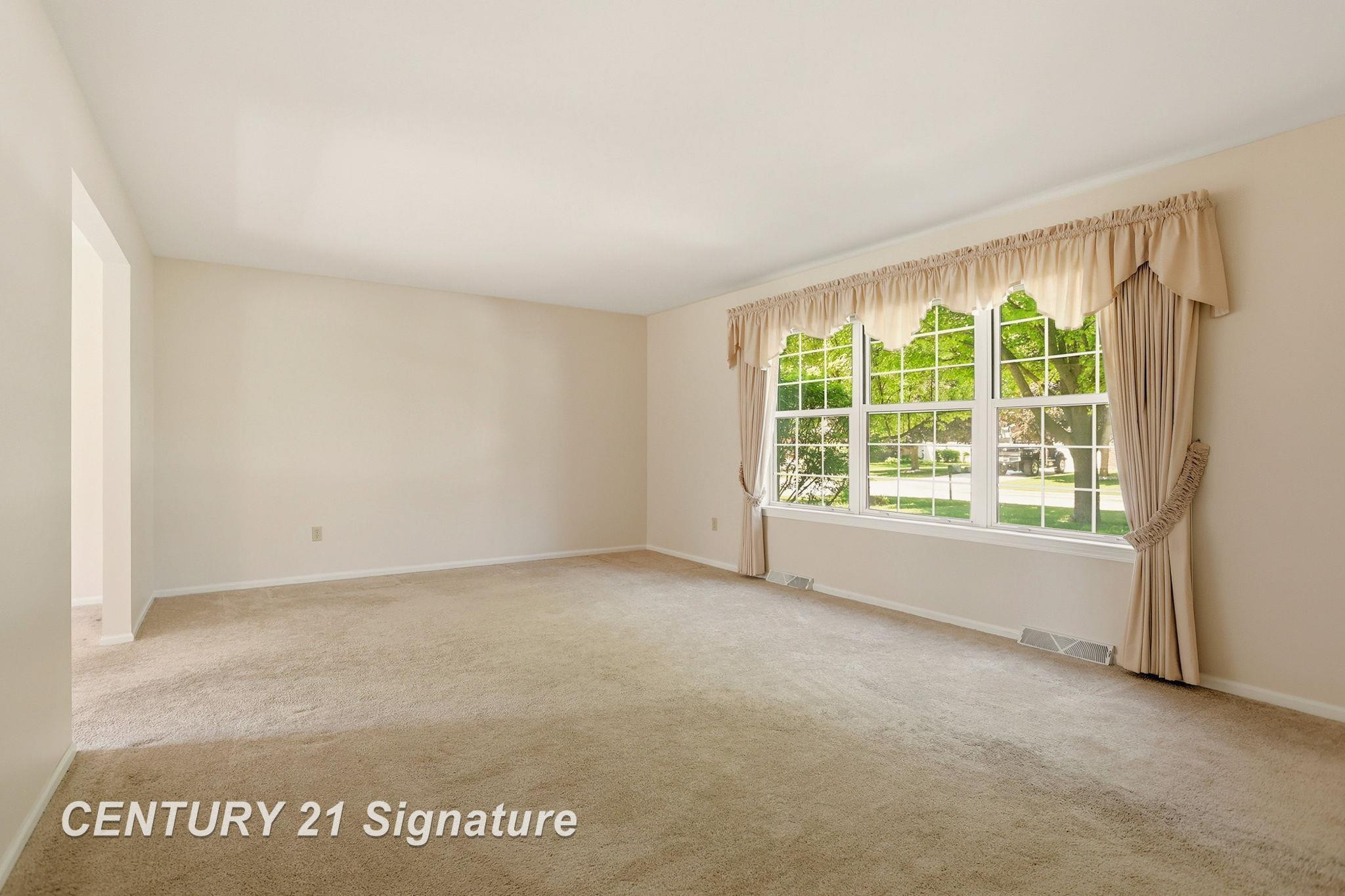 430 Cranbrook Drive, Saginaw, MI 48638 — Photo 13