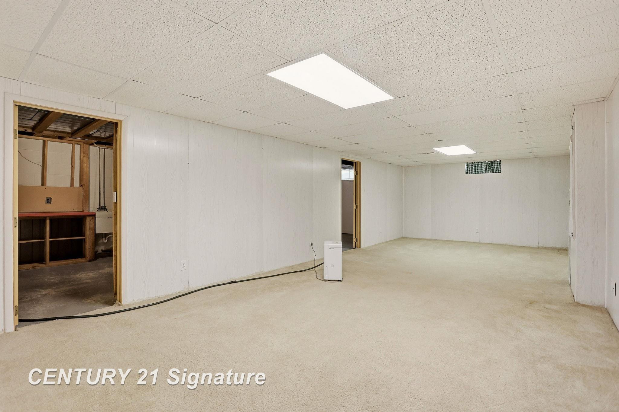 430 Cranbrook Drive, Saginaw, MI 48638 — Photo 37