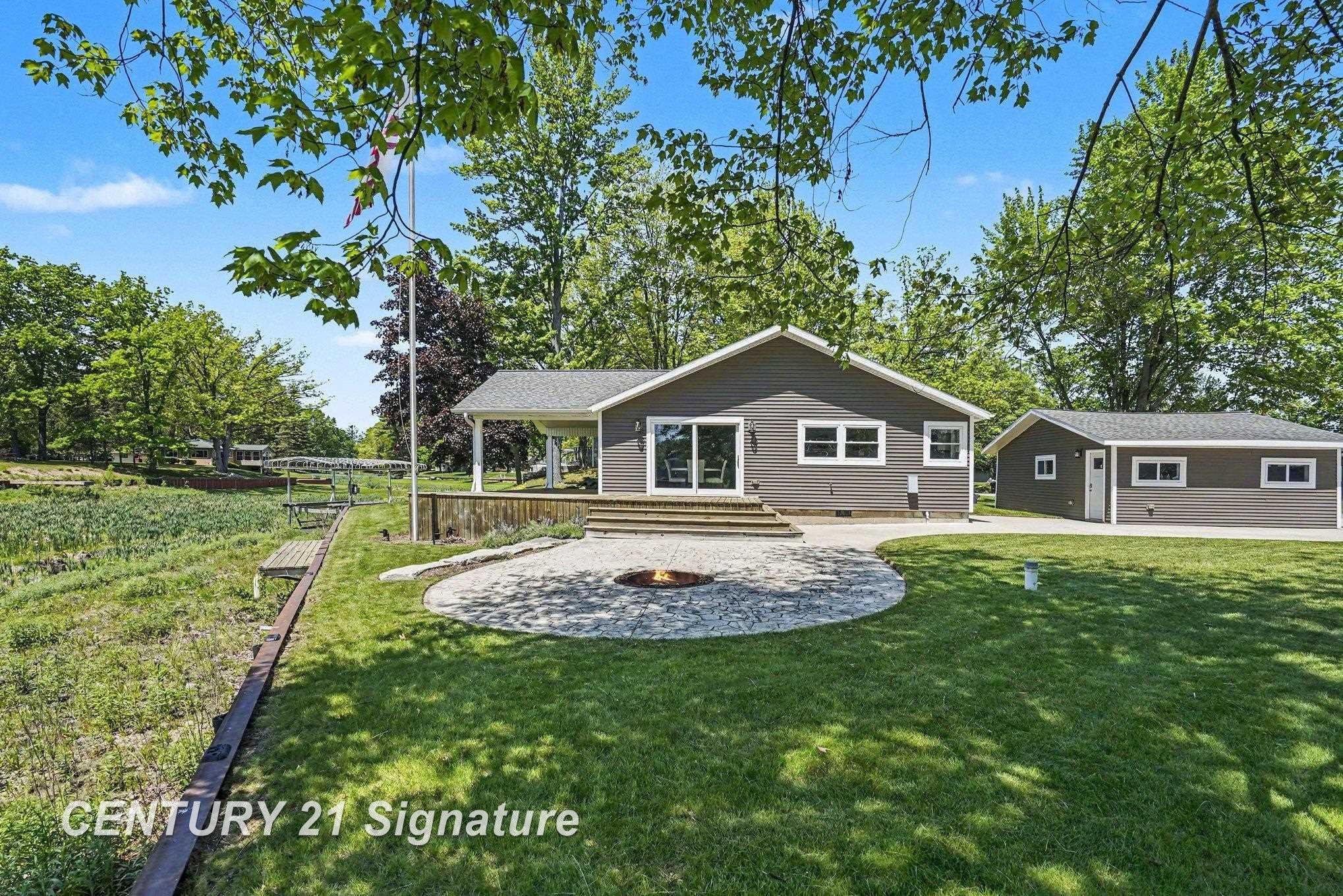 5458 Oakridge Drive, Beaverton, MI 48612 — Photo 4