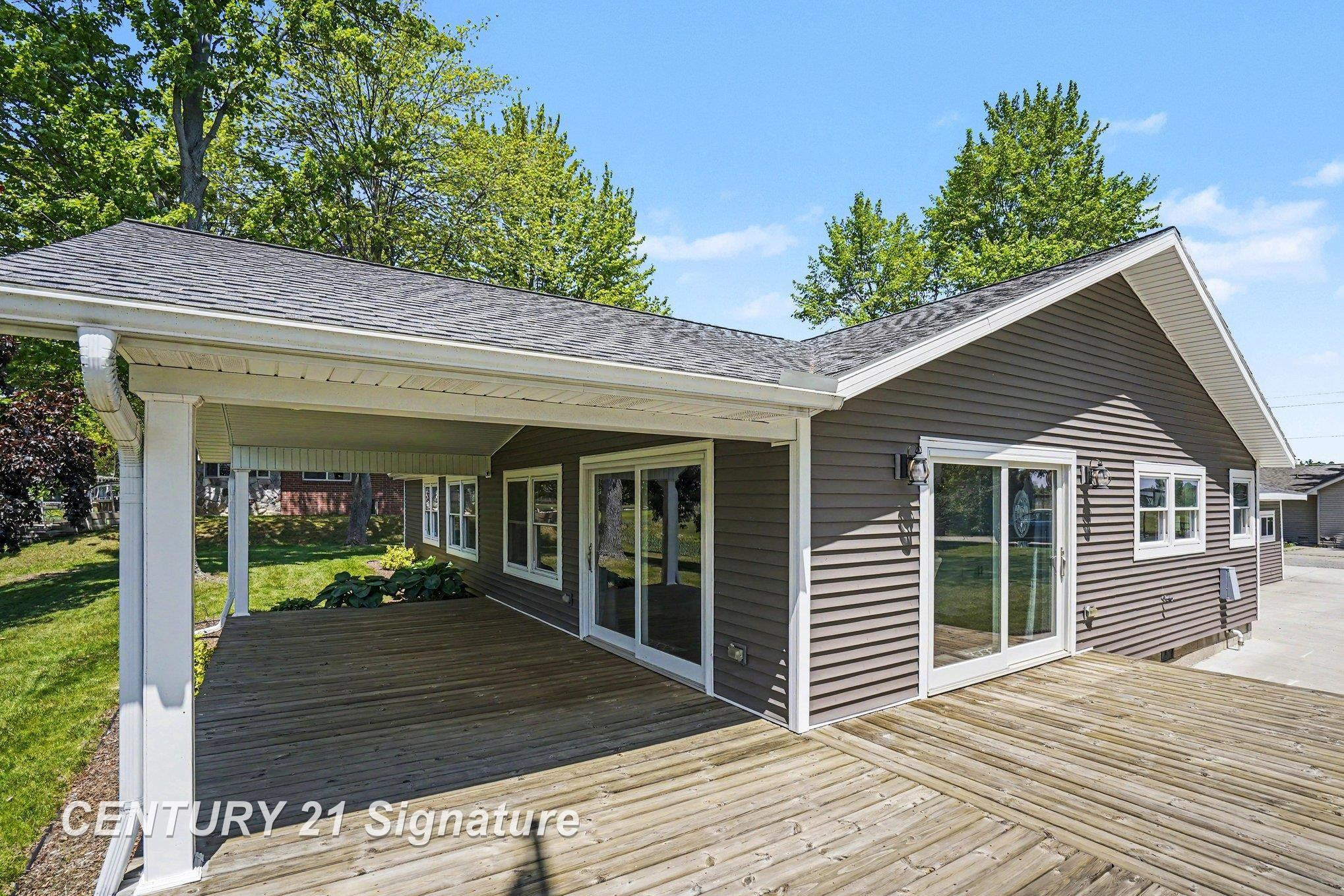 5458 Oakridge Drive, Beaverton, MI 48612 — Photo 22