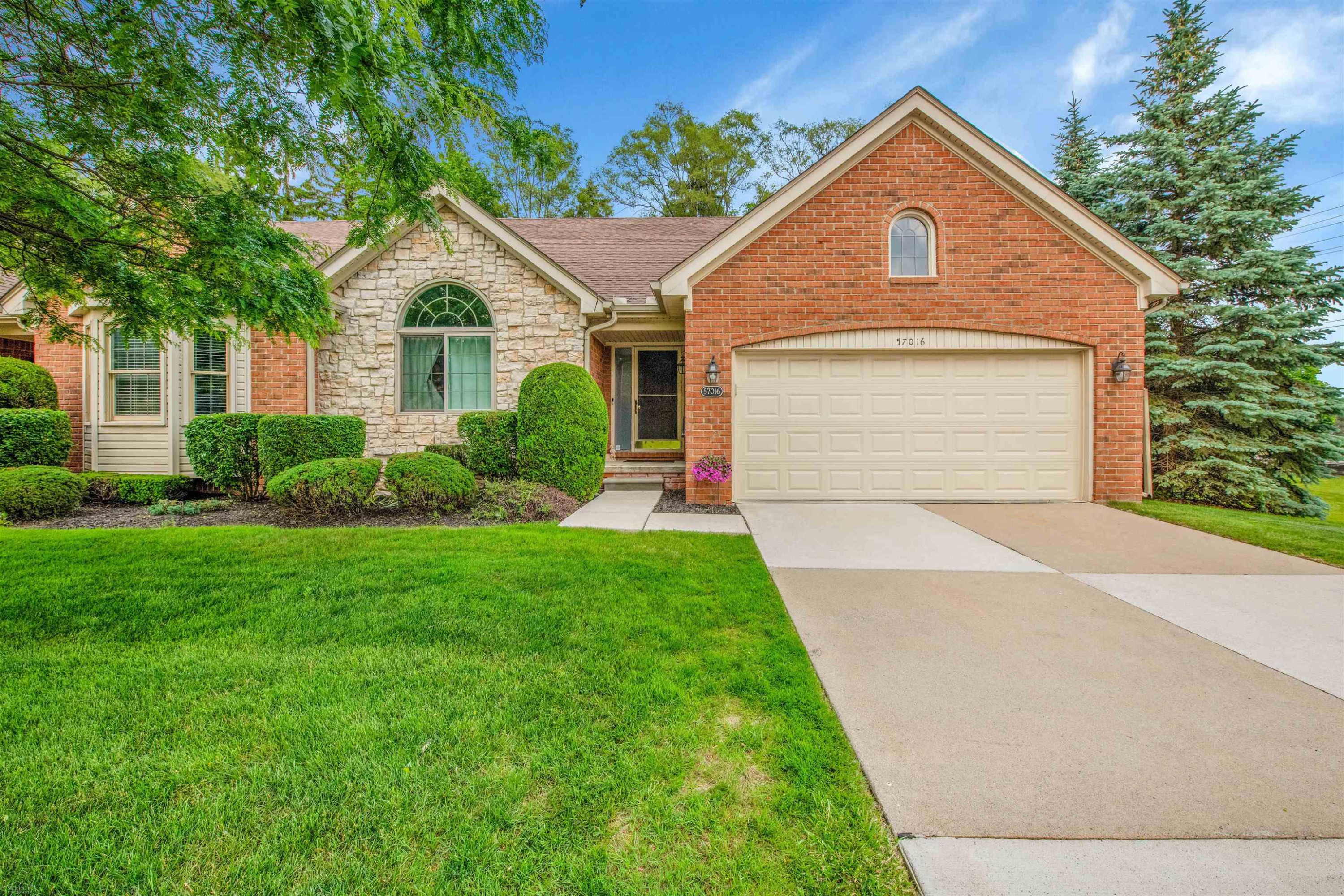57016 Megan Dr Drive, Washington, MI — Photo 2