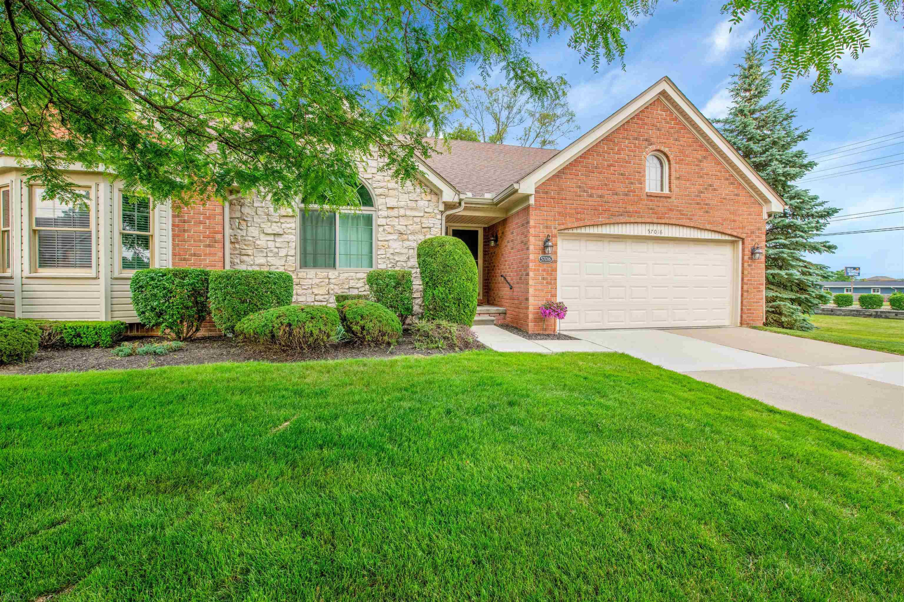 57016 Megan Dr Drive, Washington, MI — Photo 4