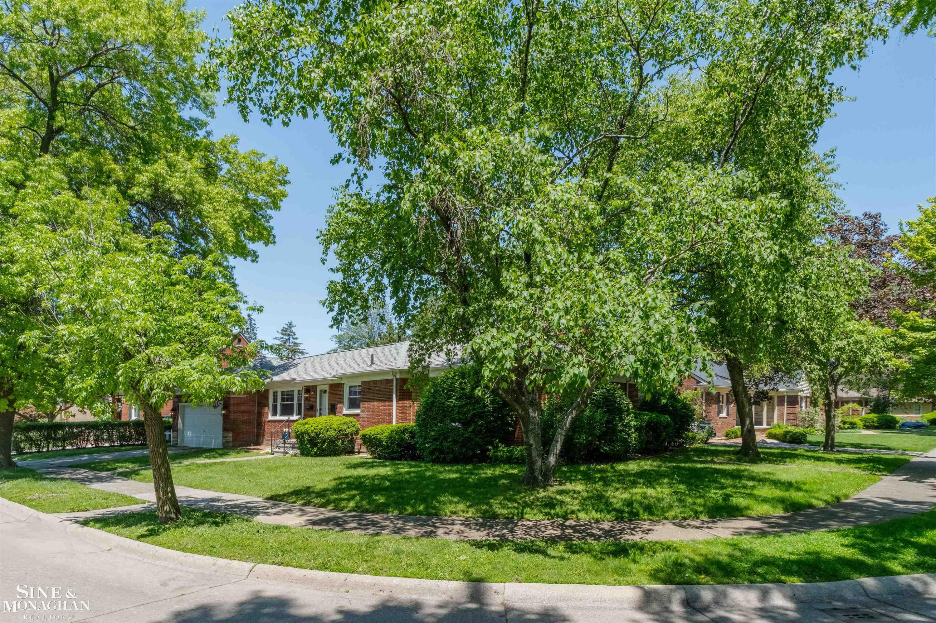 486 Bournemouth Road, Grosse Pointe Farms, MI 48236 — Photo 36
