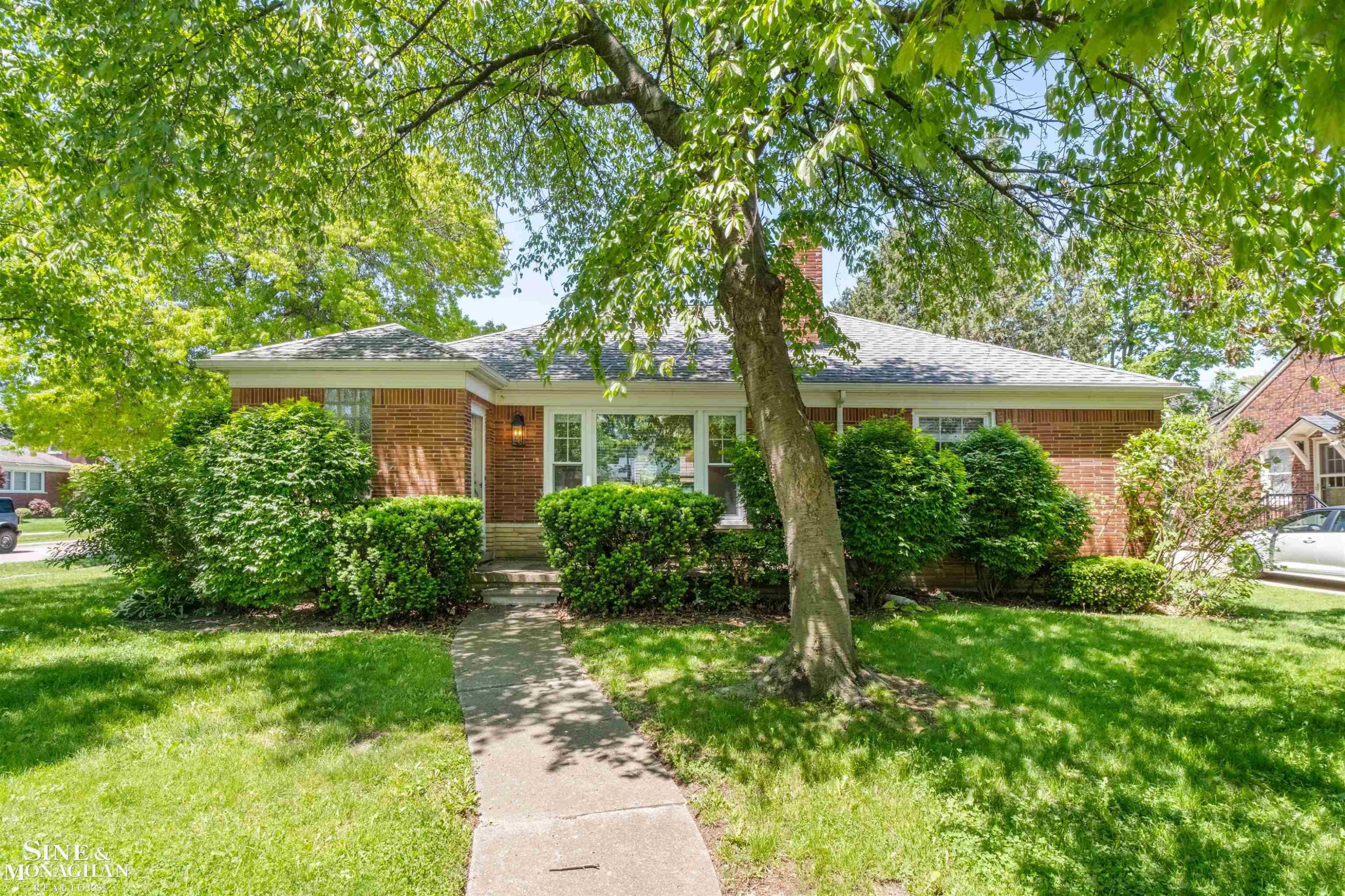 486 Bournemouth Road, Grosse Pointe Farms, MI 48236 — Photo 37