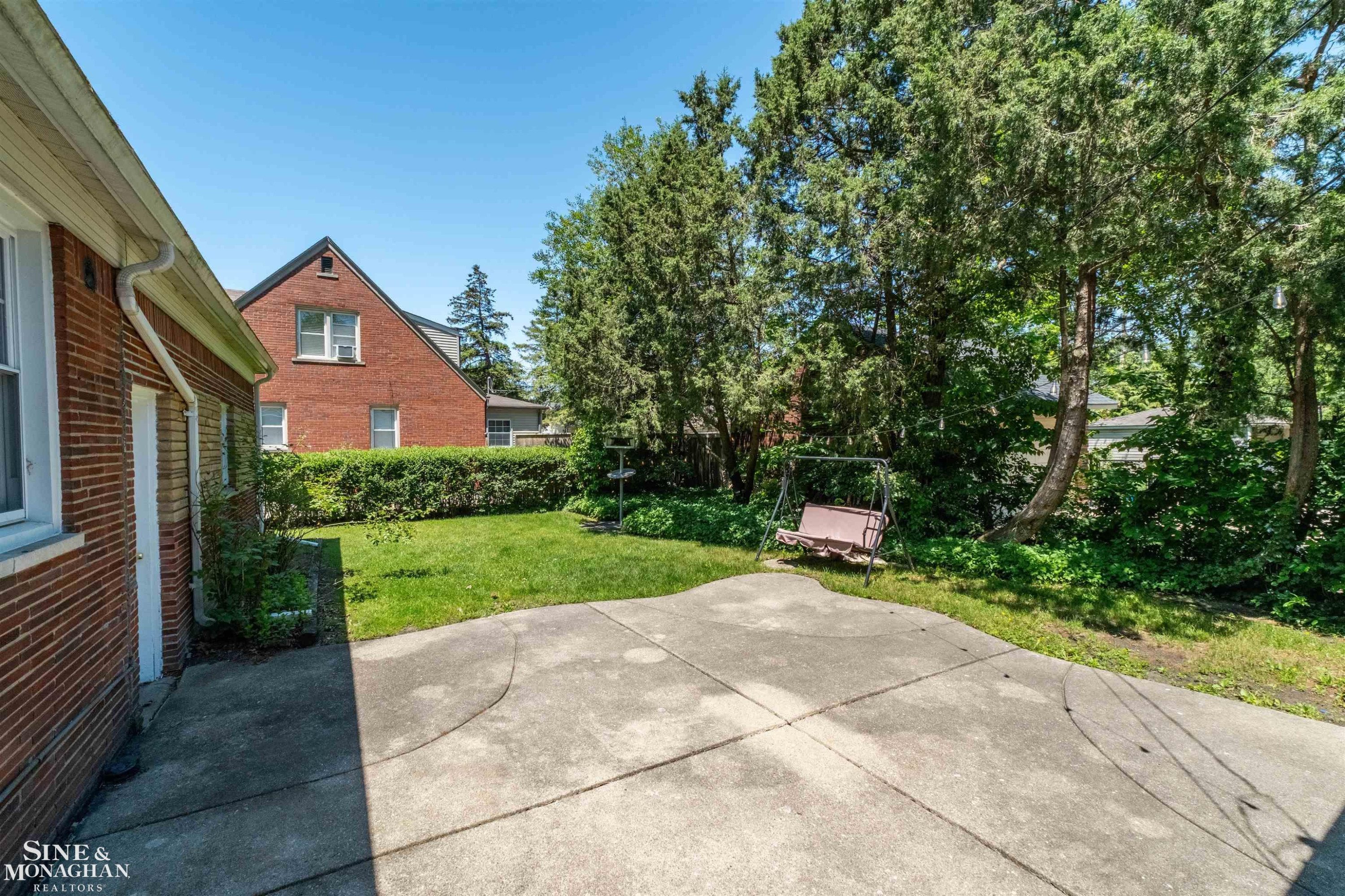 486 Bournemouth Road, Grosse Pointe Farms, MI 48236 — Photo 39