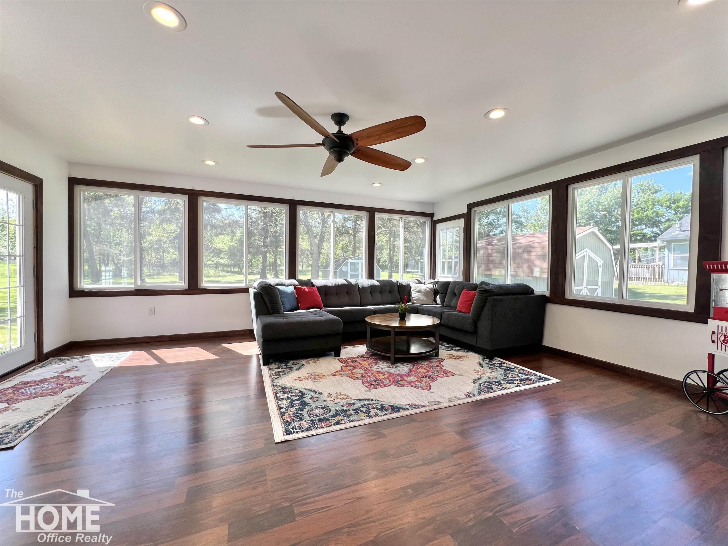 1029 Center Street, Owosso, MI 48867 — Photo 5