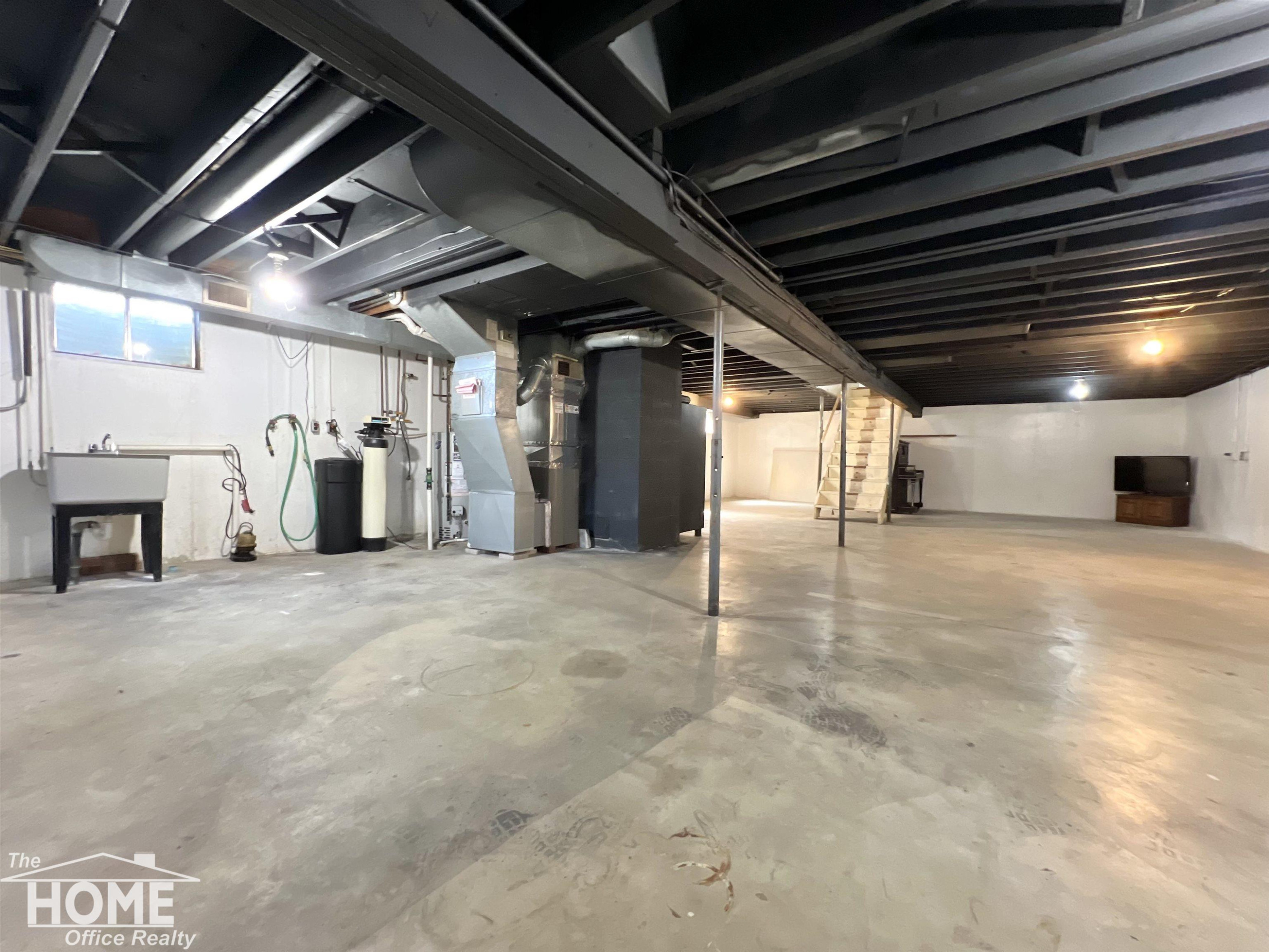 1029 Center Street, Owosso, MI 48867 — Photo 35