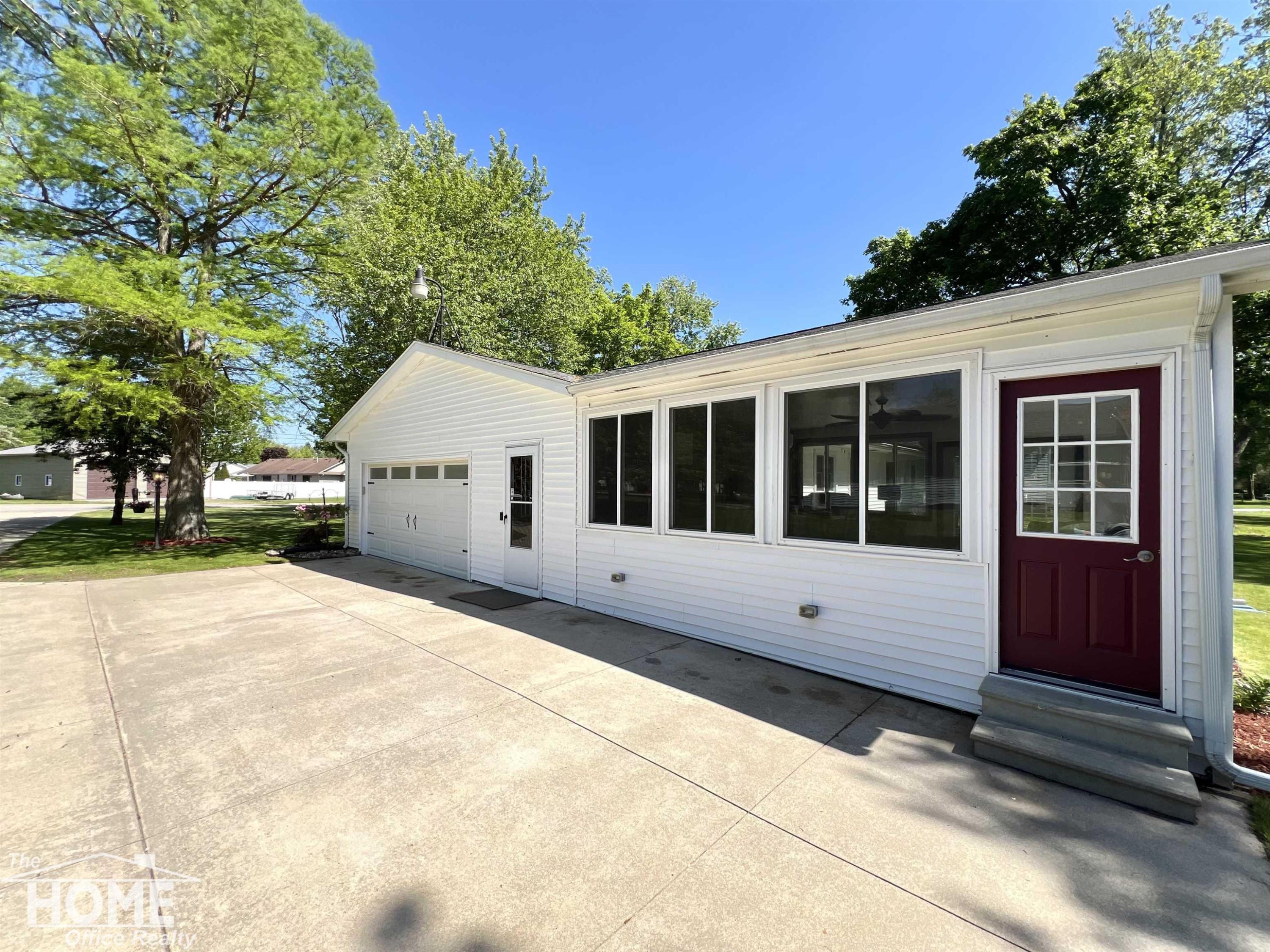 1029 Center Street, Owosso, MI 48867 — Photo 44