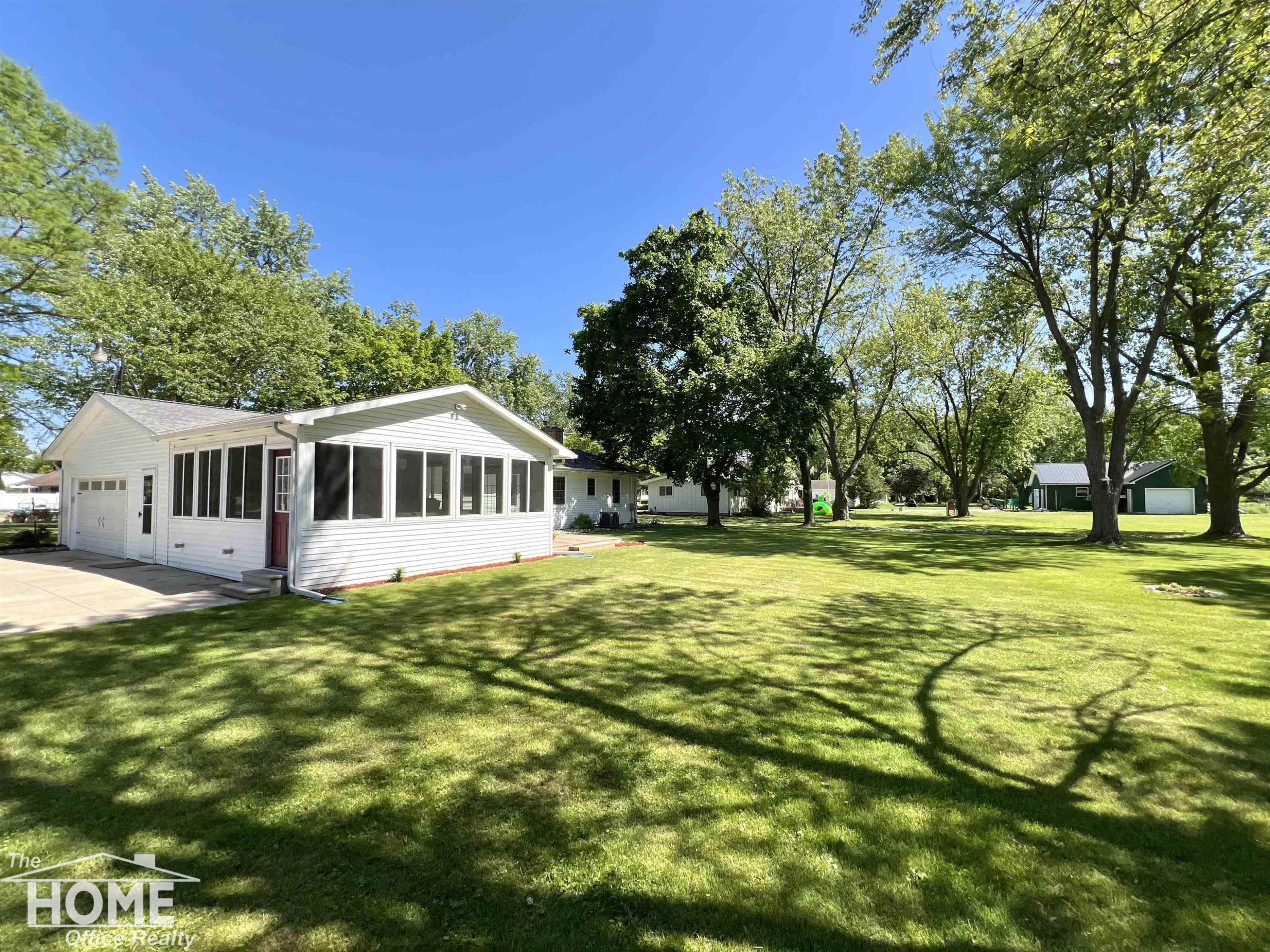 1029 Center Street, Owosso, MI 48867 — Photo 45