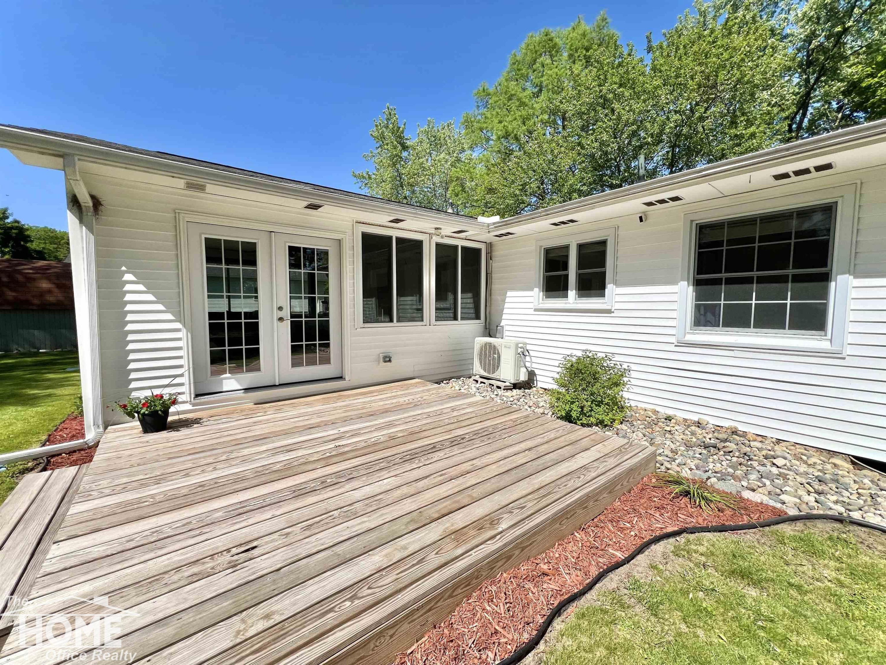 1029 Center Street, Owosso, MI 48867 — Photo 47