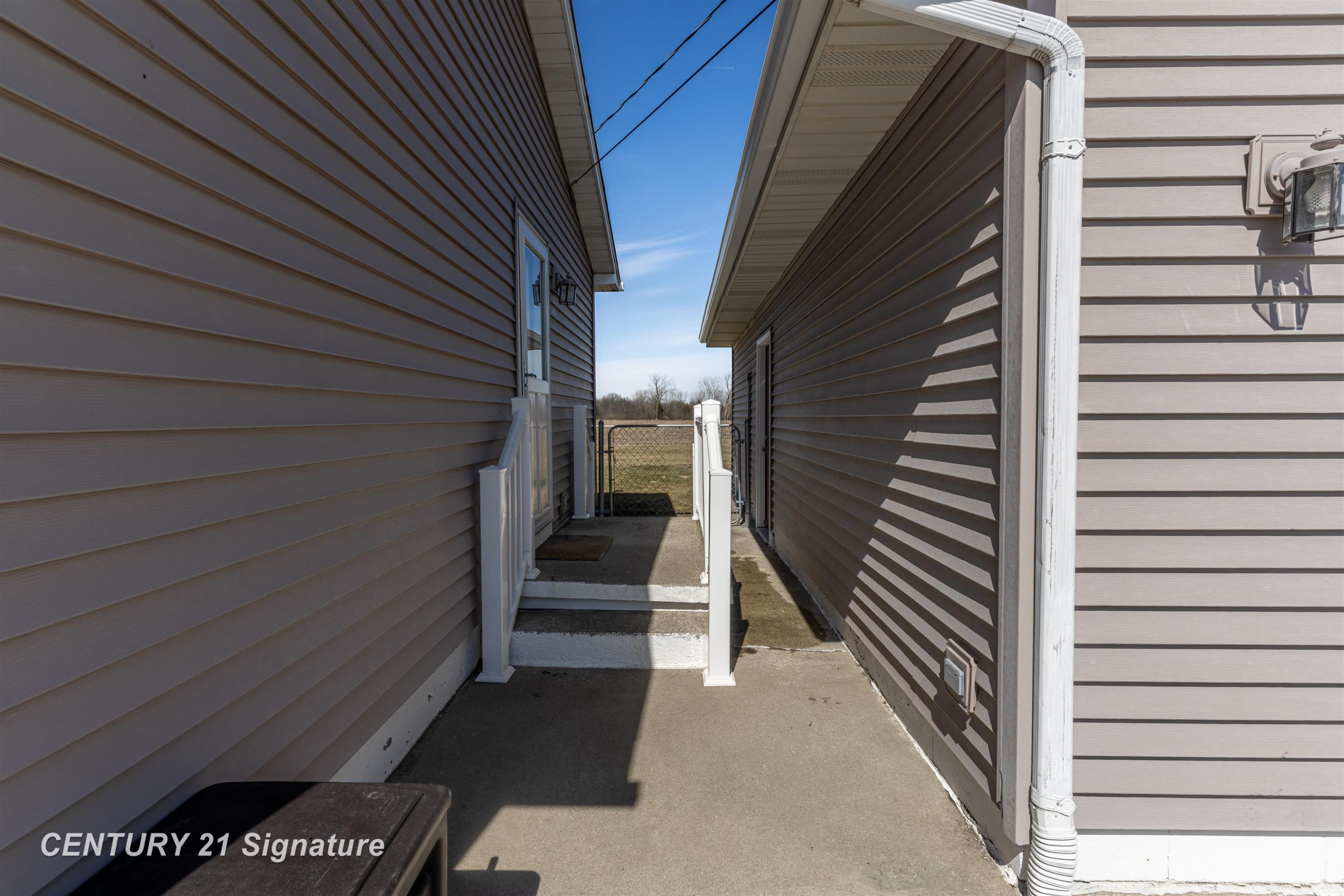 1600 Hotchkiss Road, Freeland, MI 48623 — Photo 24
