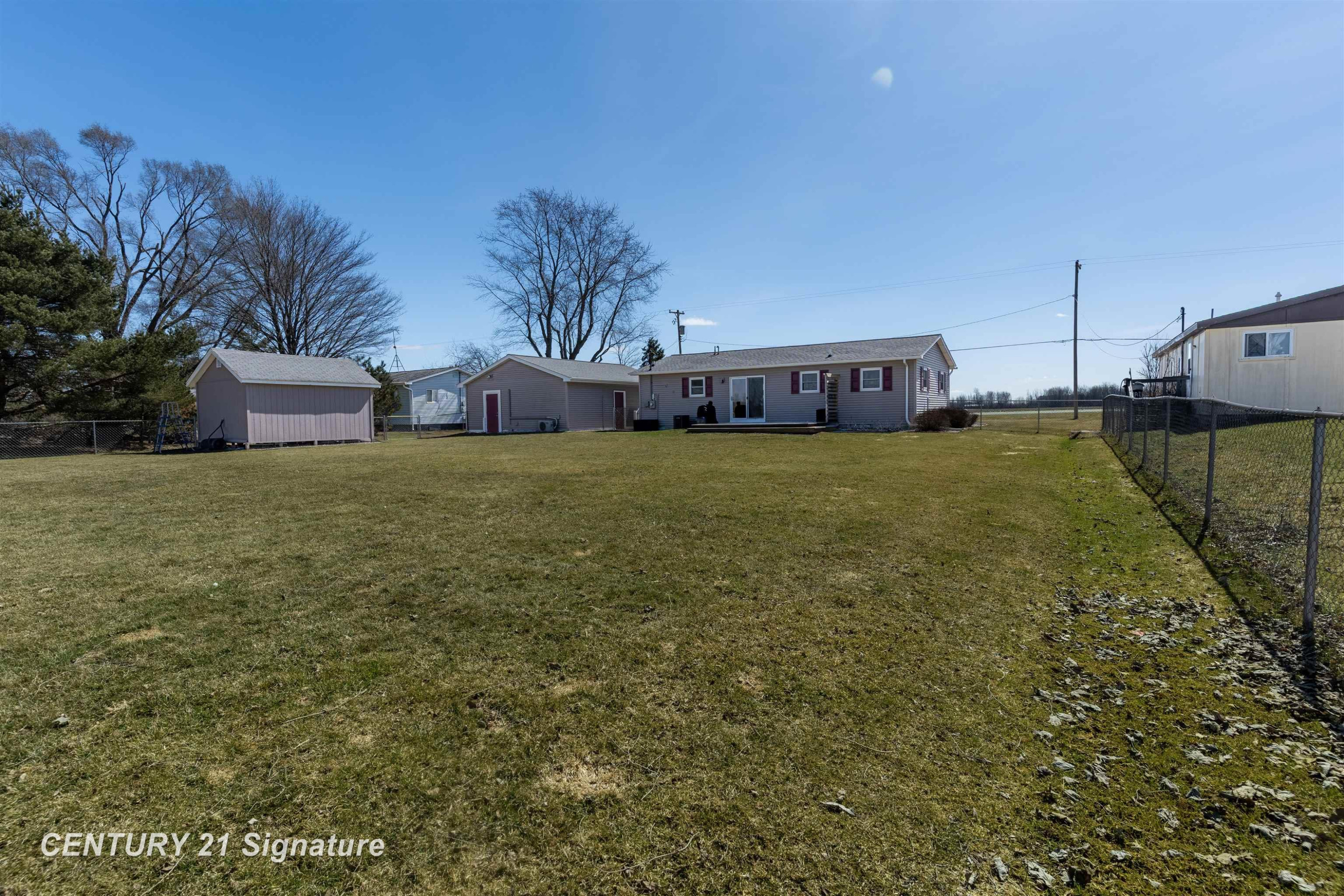 1600 Hotchkiss Road, Freeland, MI 48623 — Photo 31