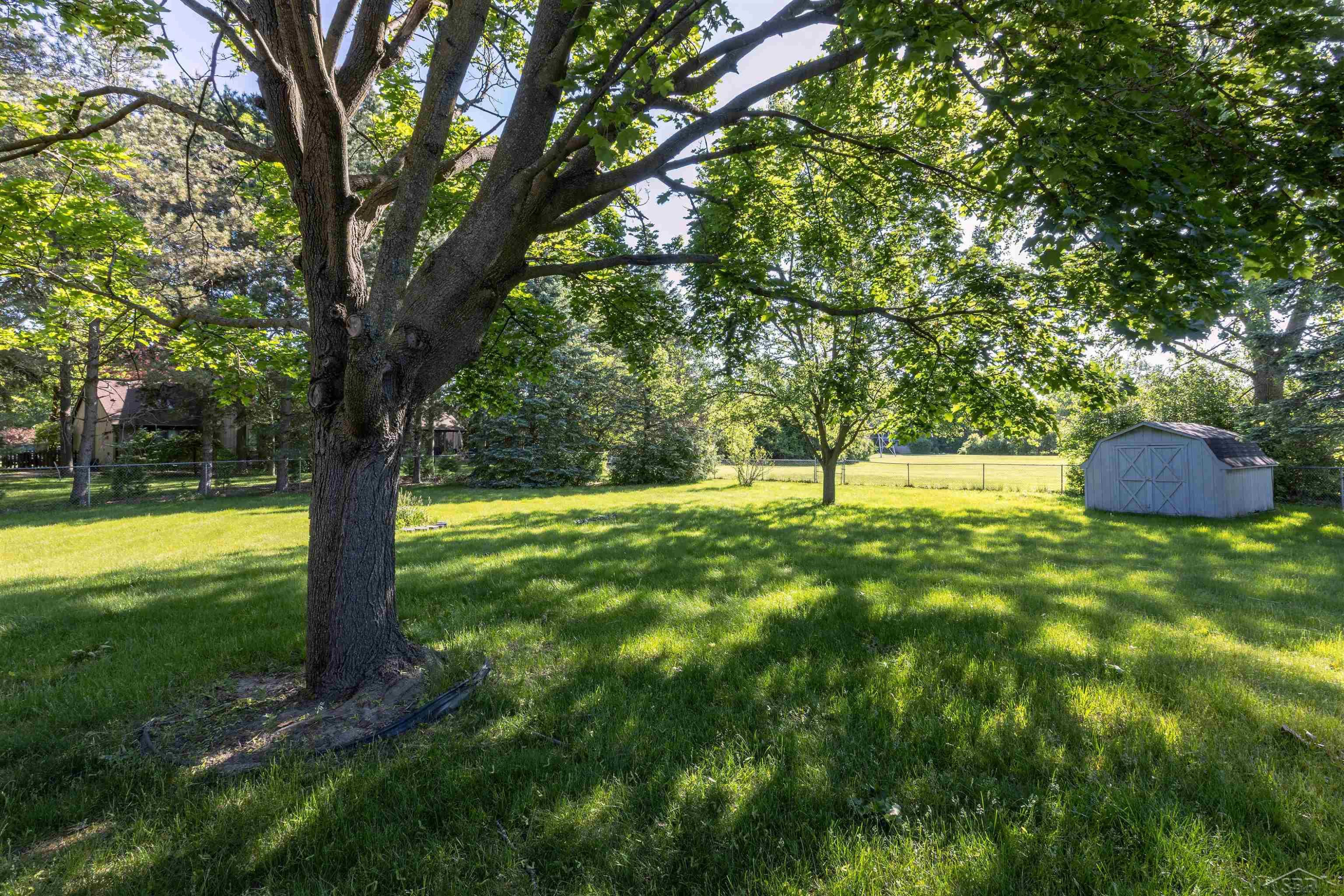4850 Frontier, Saginaw, MI 48603 — Photo 38