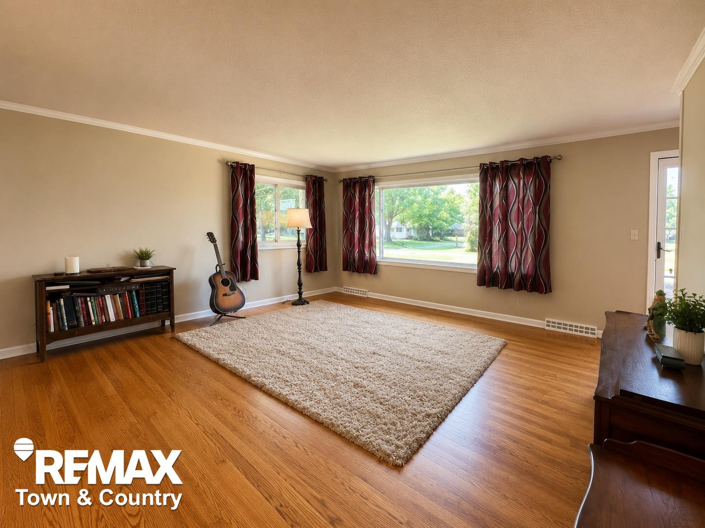 520 Sunnyside Drive, Flushing, MI 48433 — Photo 7