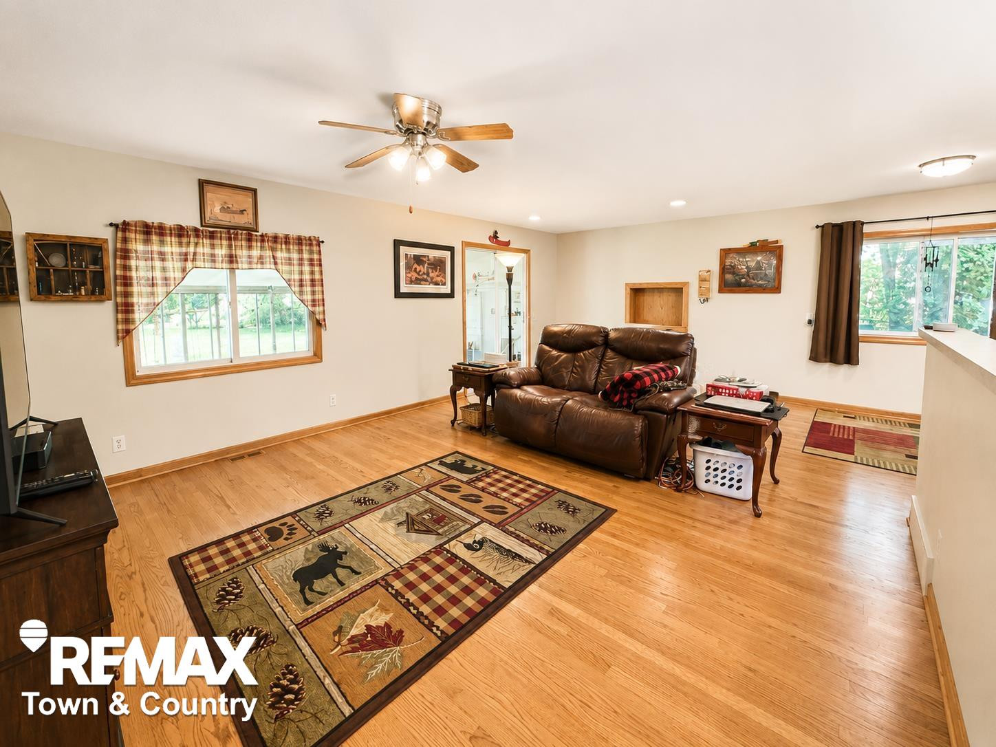 520 Sunnyside Drive, Flushing, MI 48433 — Photo 16