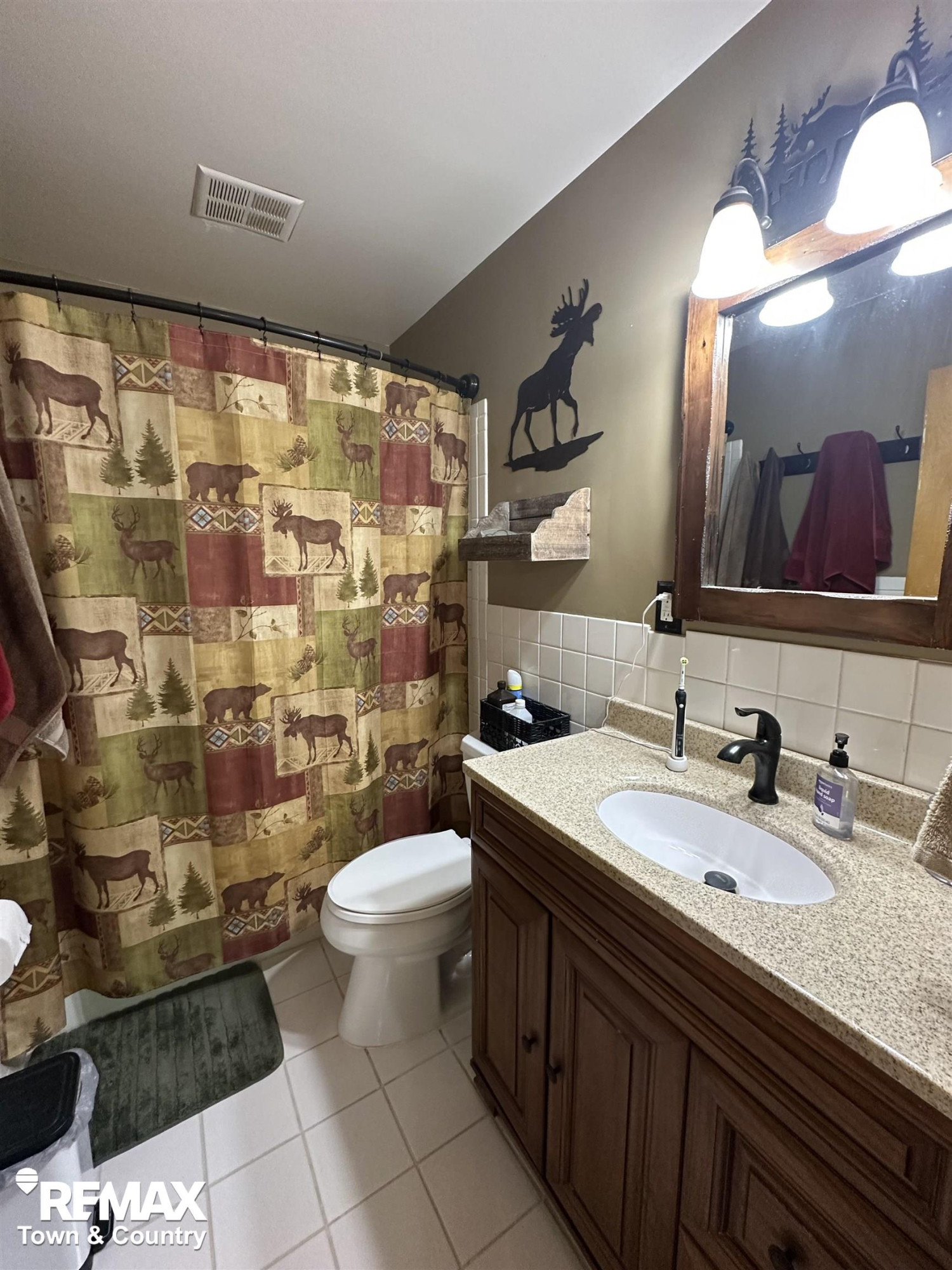 520 Sunnyside Drive, Flushing, MI 48433 — Photo 21