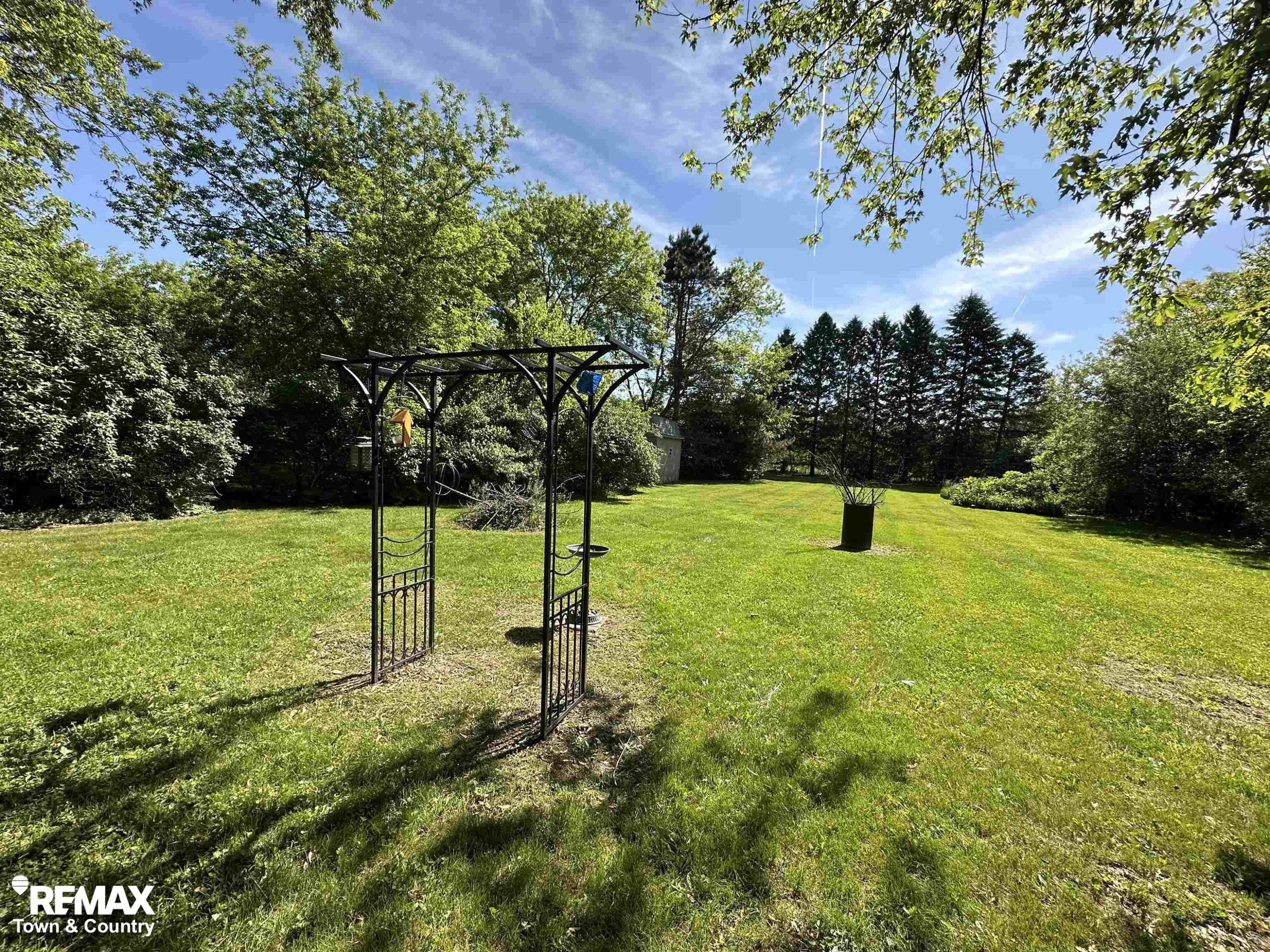 520 Sunnyside Drive, Flushing, MI 48433 — Photo 39