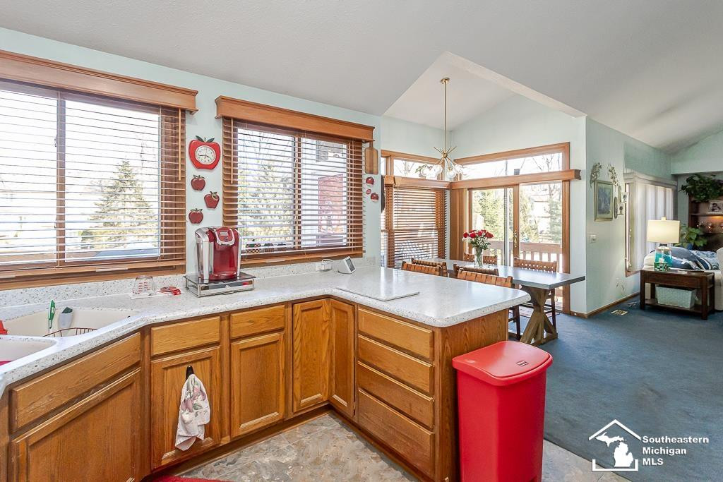 6820 stonegate Drive, Temperance, MI 48182 — Photo 17