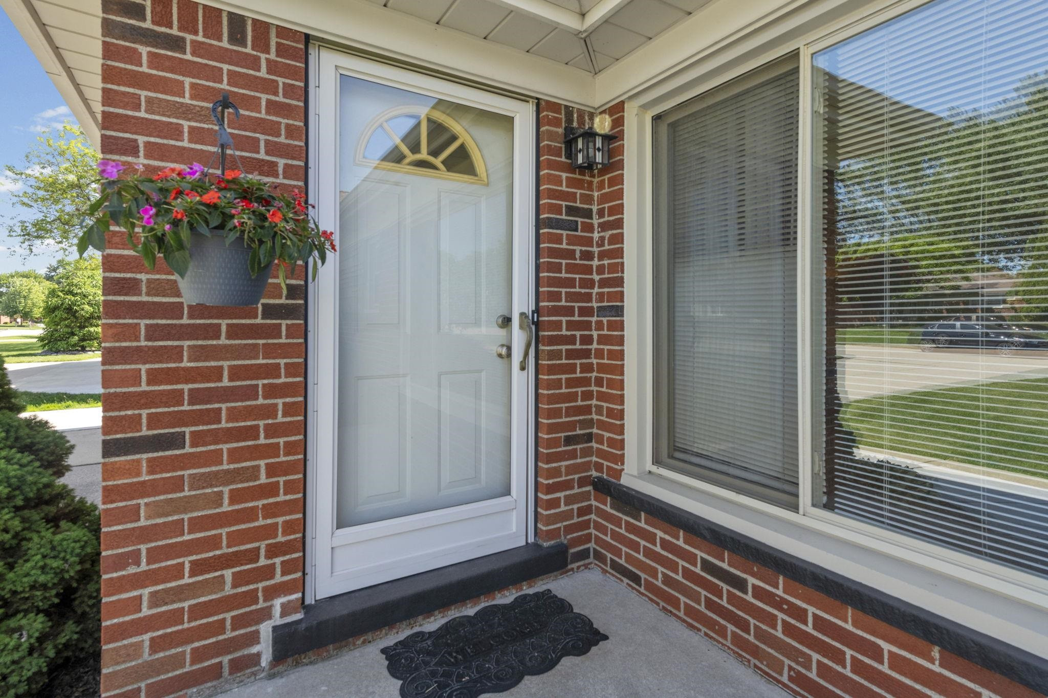 42355 Tessmer Drive, Sterling Heights, MI 48314 — Photo 22
