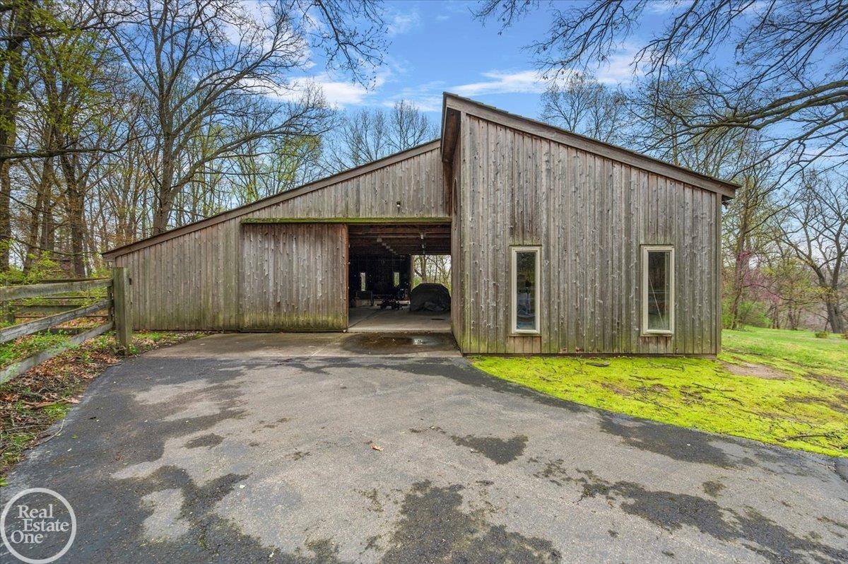 3750 Orion Road, MI — Photo 8