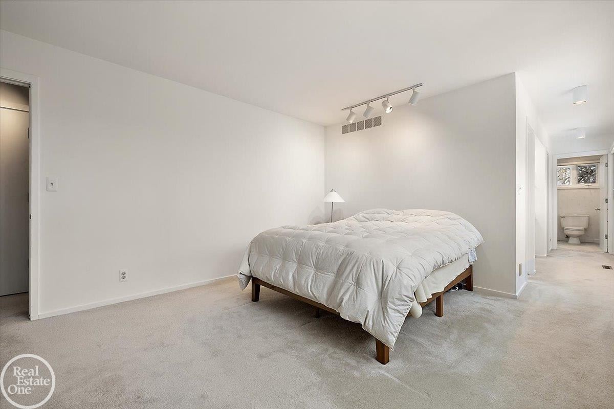 3750 Orion Road, MI — Photo 54