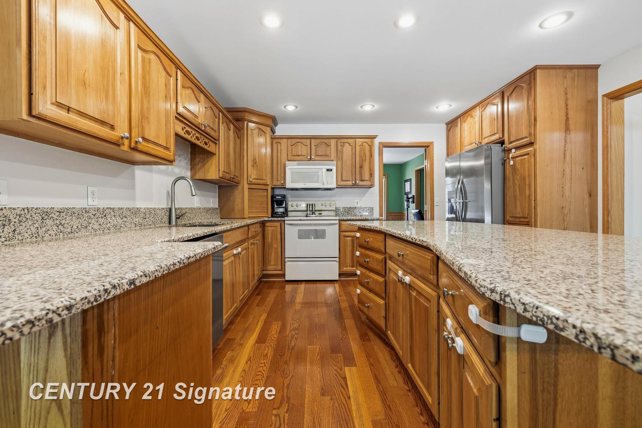 8201 Moll Lane, Freeland, MI 48623 — Photo 9
