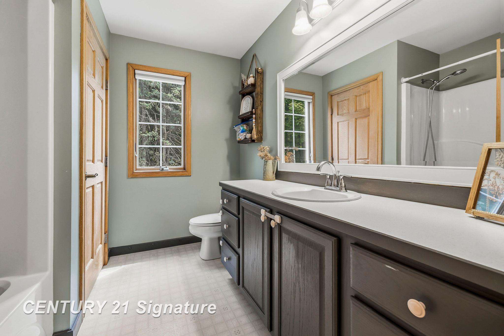 8201 Moll Lane, Freeland, MI 48623 — Photo 28