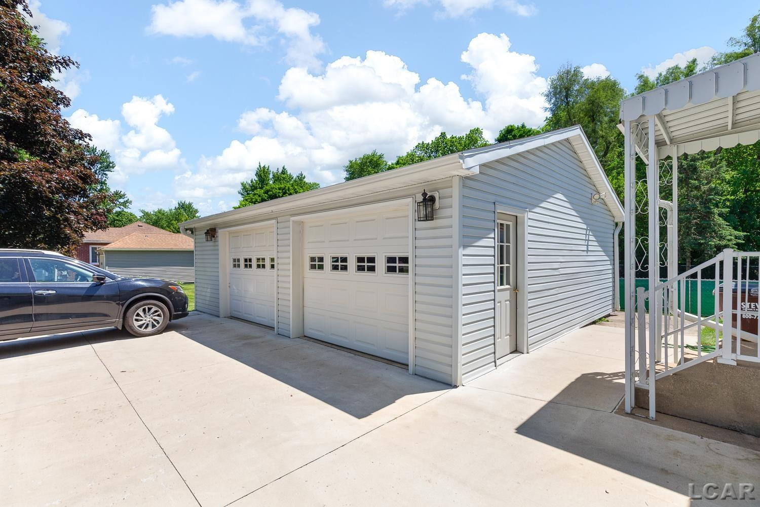 2439 Airport Road, Adrian, MI 49221 — Photo 38