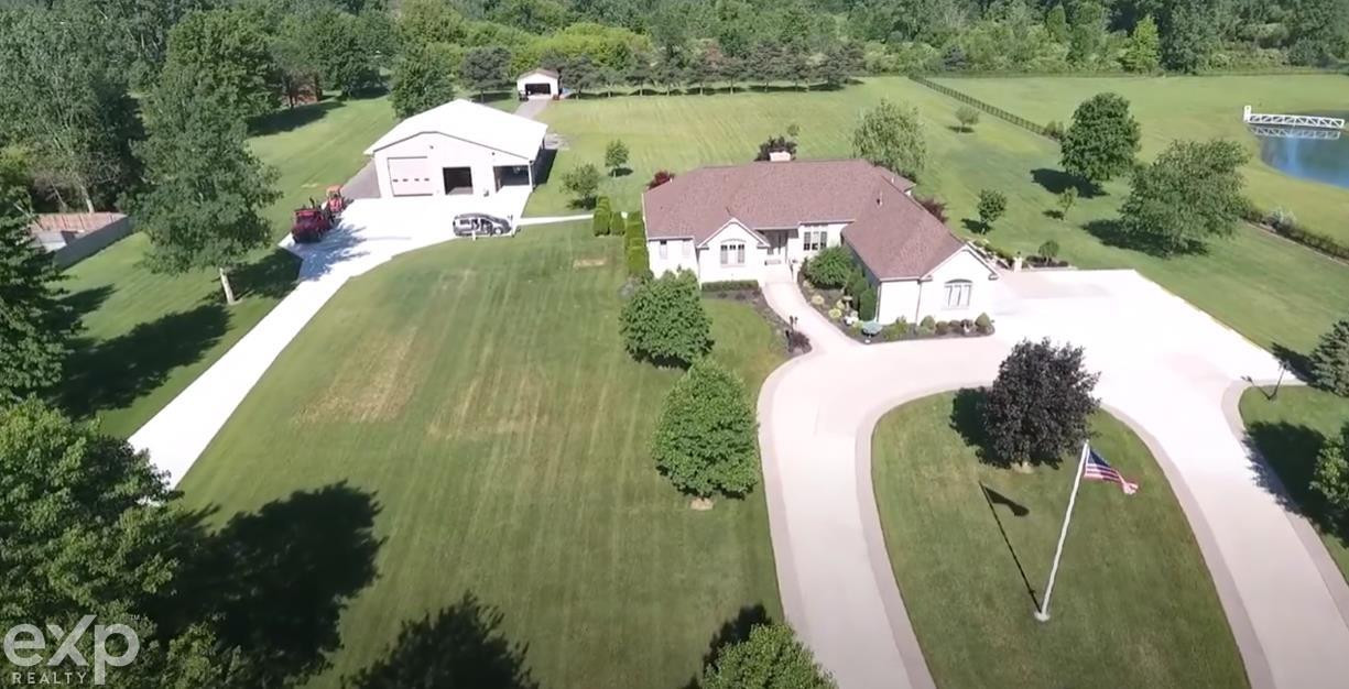 53203 Foss Road, Macomb, MI 48042