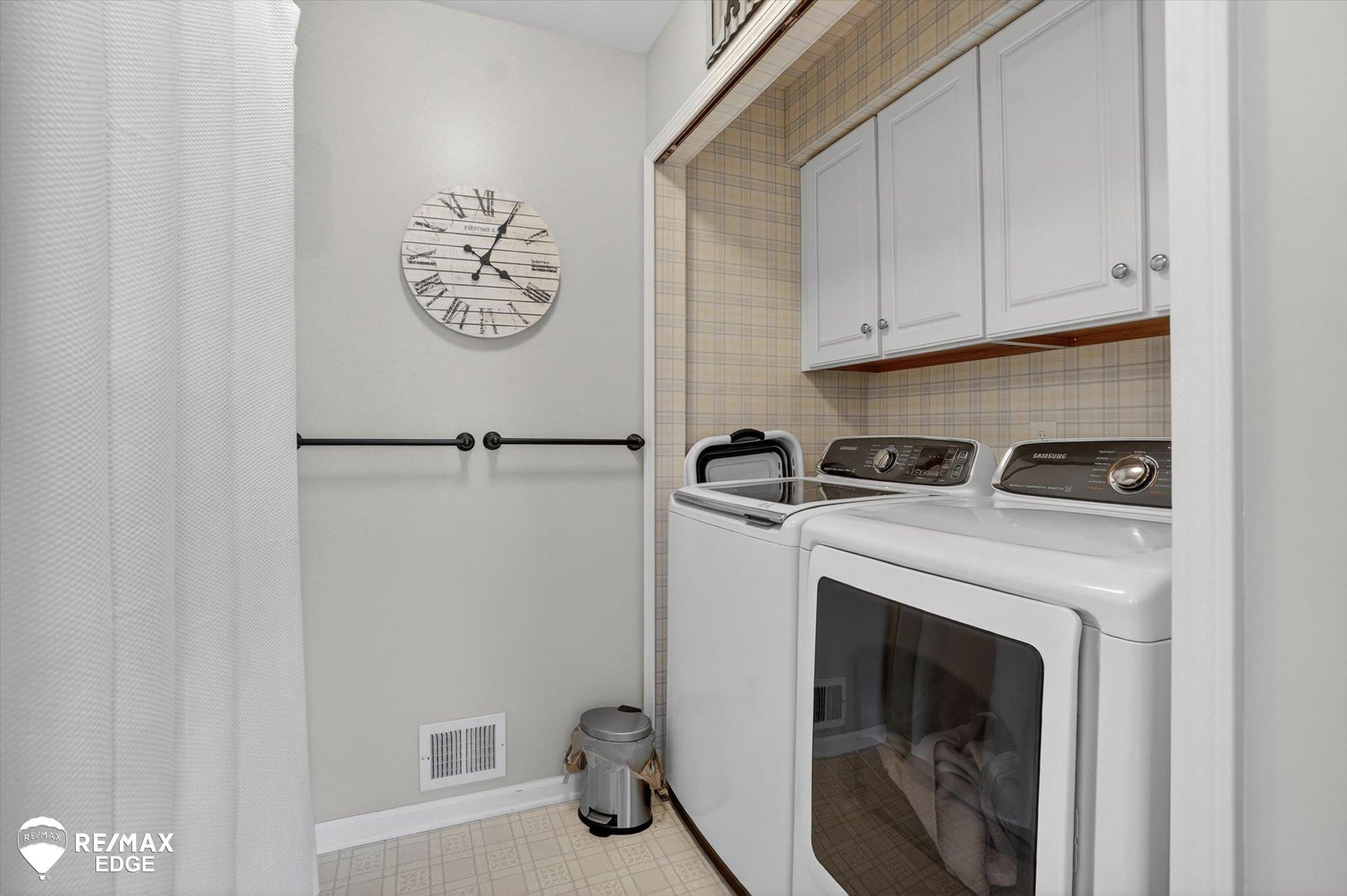 2331 Valley Vista Drive, Davison, MI 48423 — Photo 13