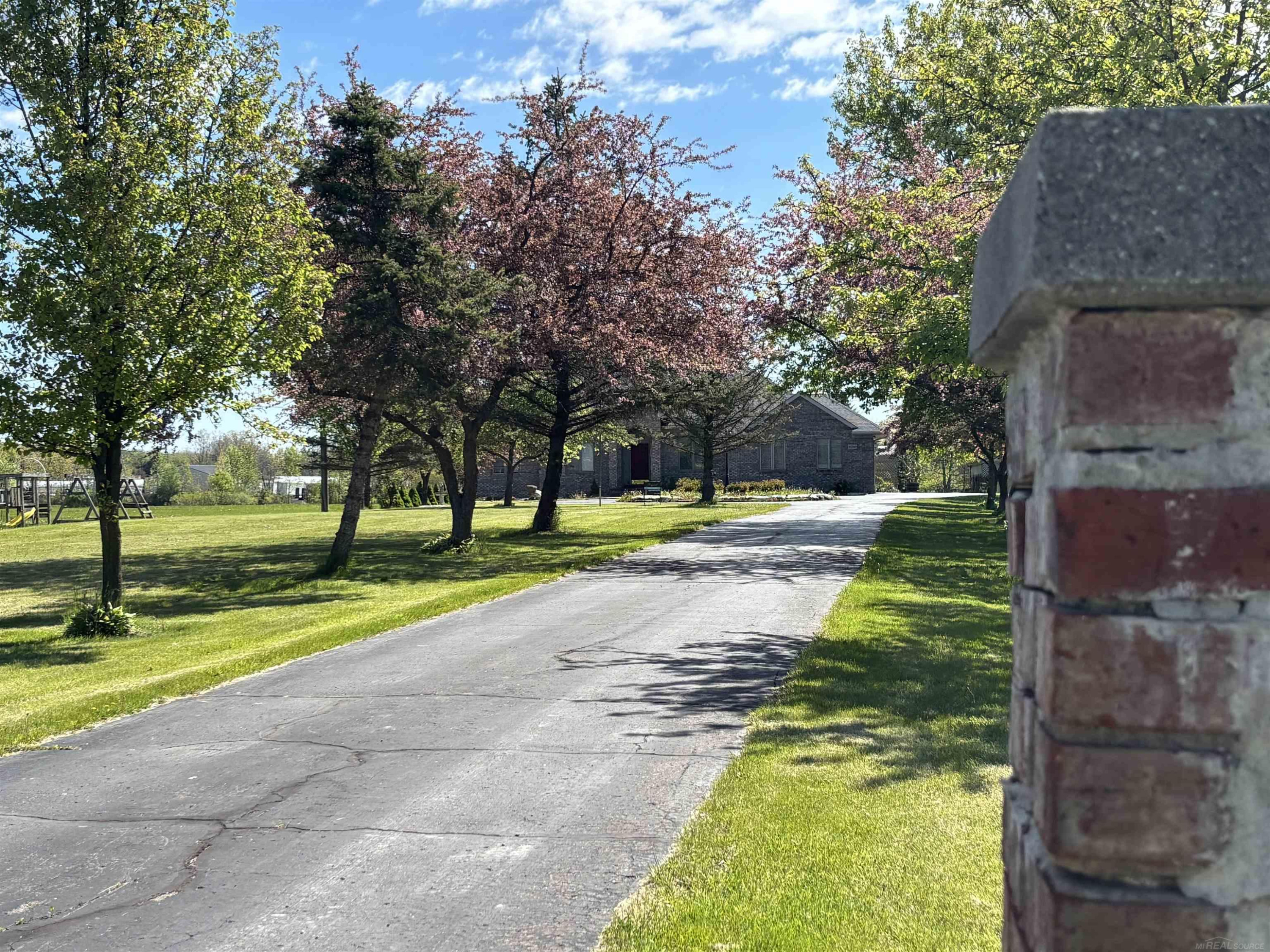 52590 North Avenue, Macomb, MI 48042 — Photo 37