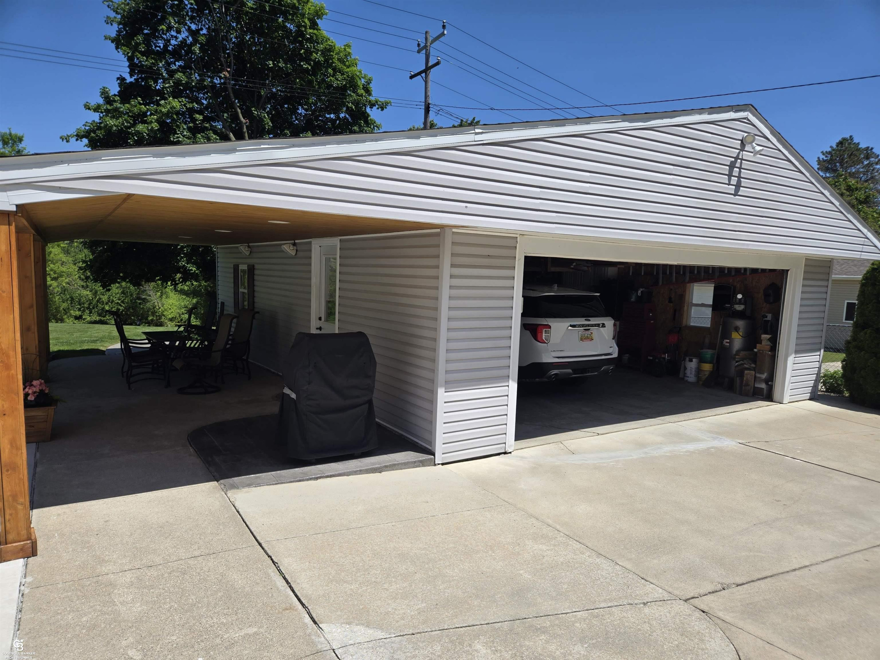 402 Park Avenue, Yale, MI 48097 — Photo 25