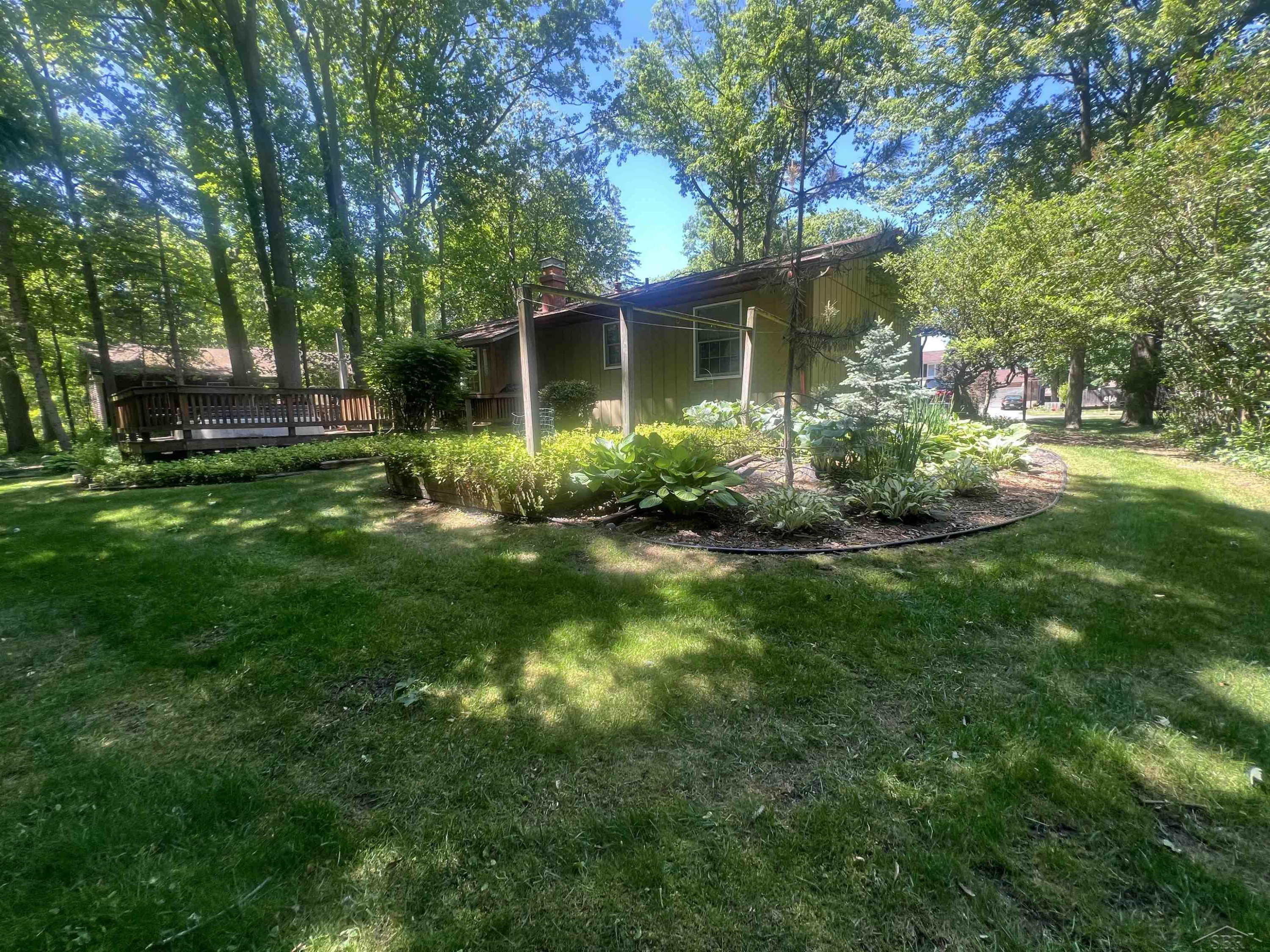 4197 Scarlet Oak Drive, Saginaw, MI 48603 — Photo 37
