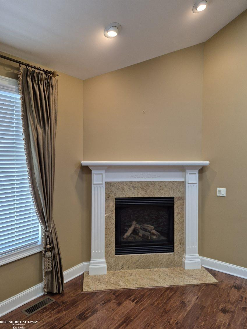 50804 Redwood Lane, New Baltimore, MI 48047 — Photo 7