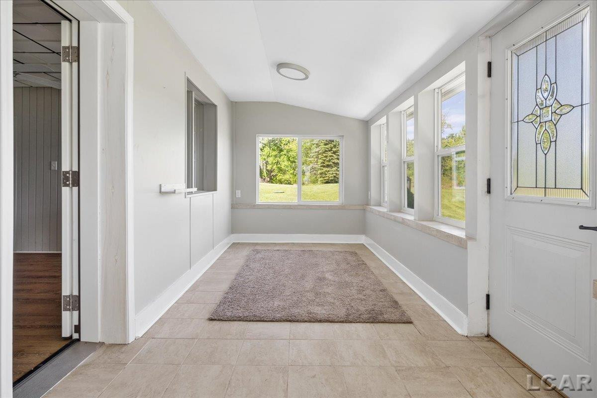 1400 Lakeview Drive, Tipton, MI 49287 — Photo 35